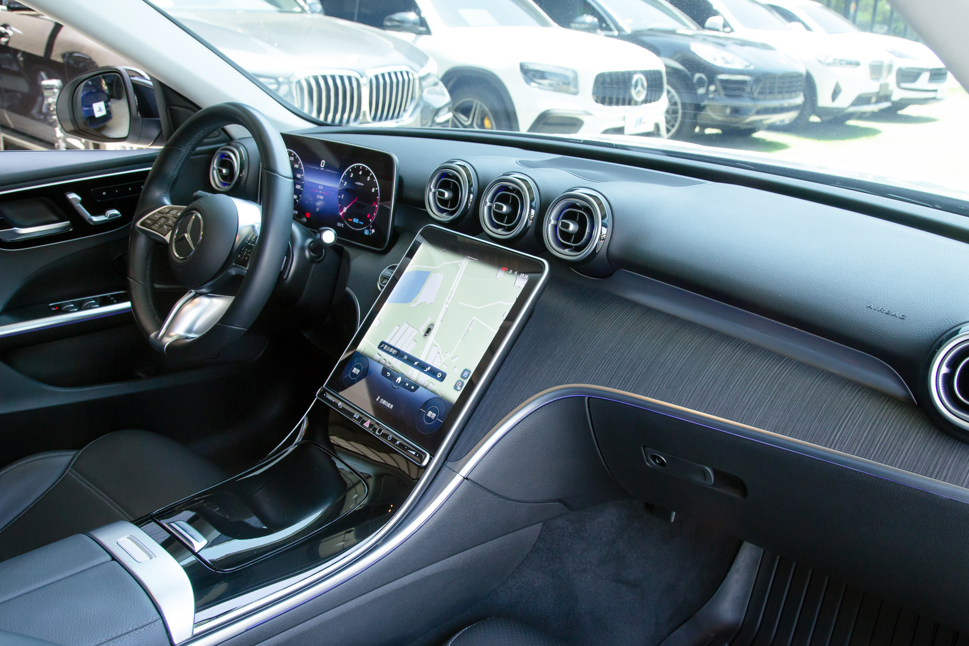 Mercedes-Benz C200