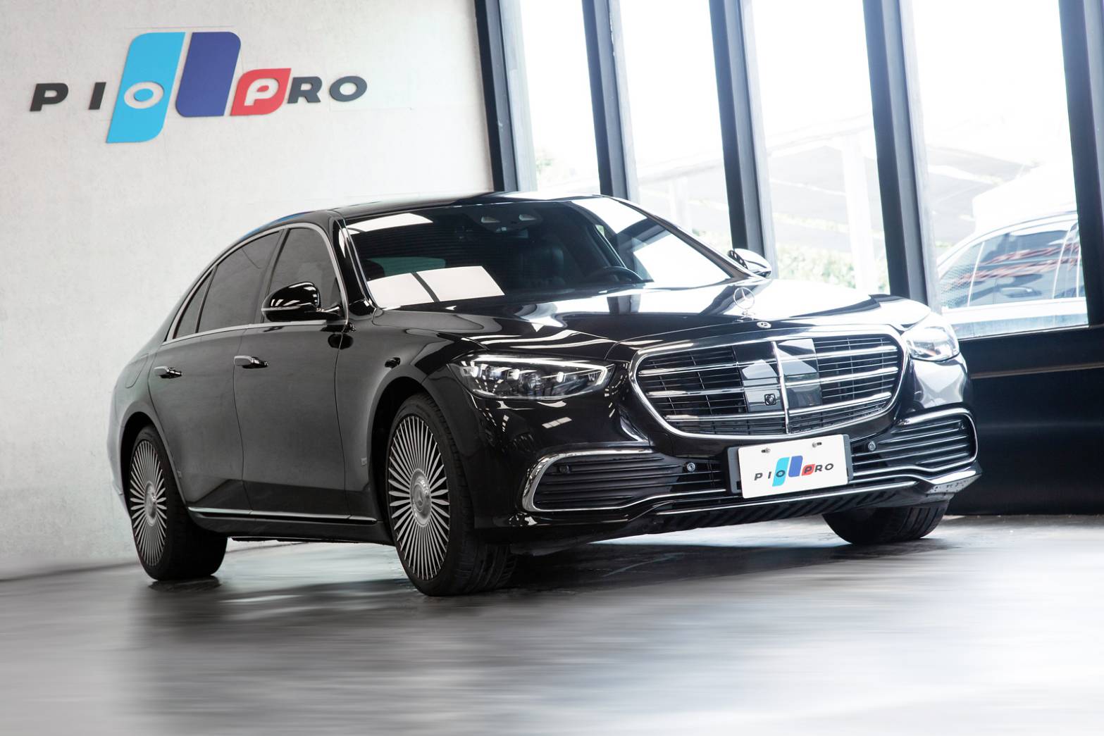 Mercedes-Benz S450