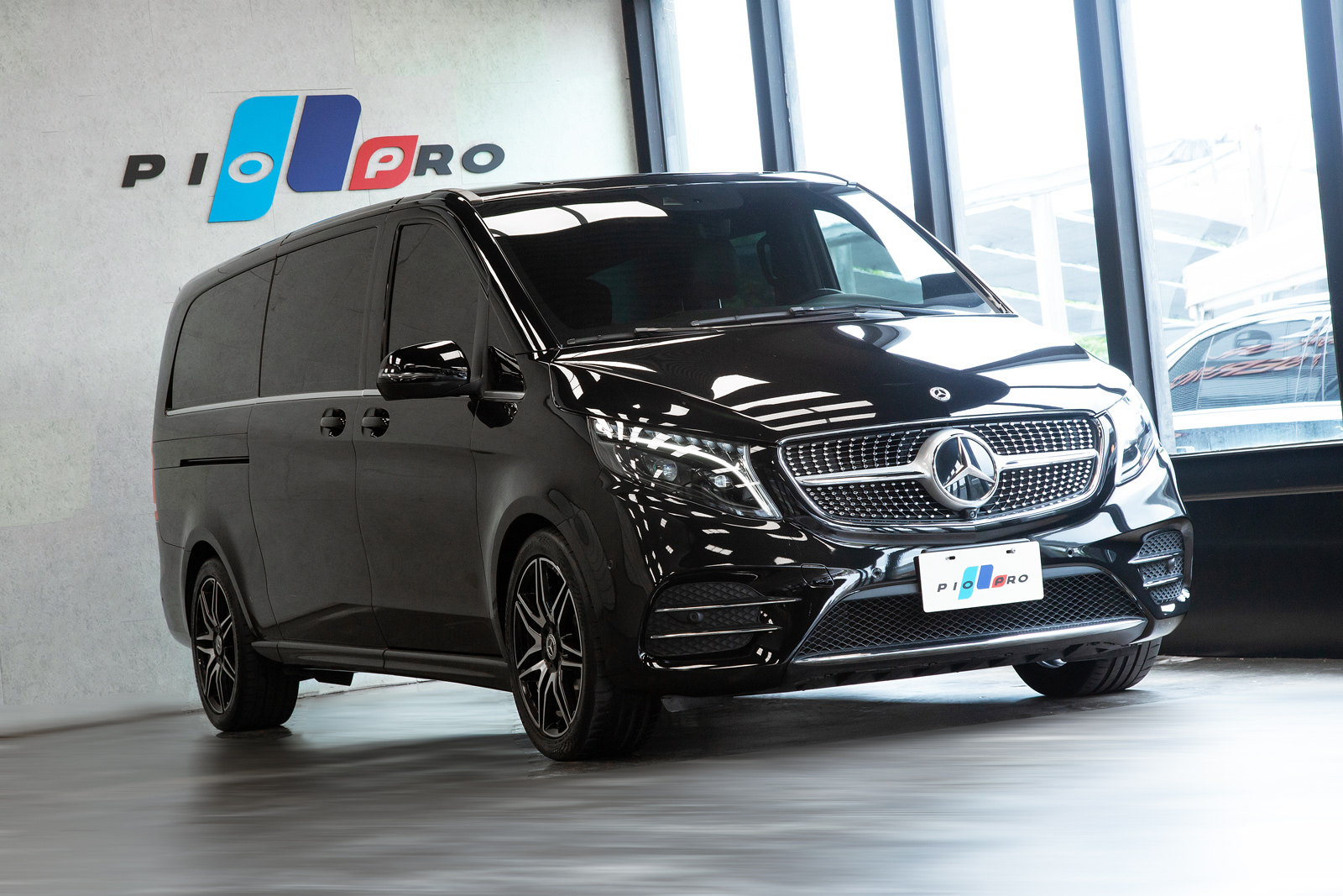 Mercedes-Benz V300d