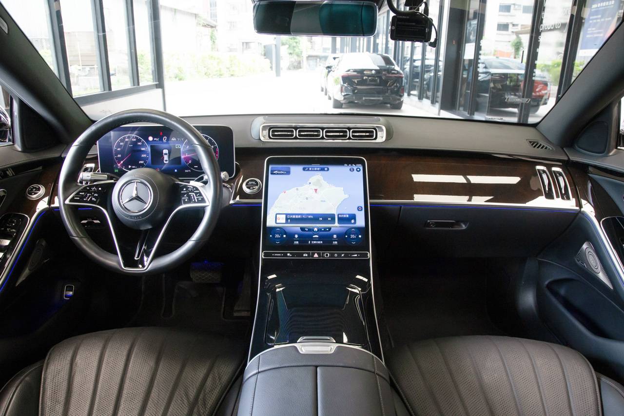 Mercedes-Benz S450