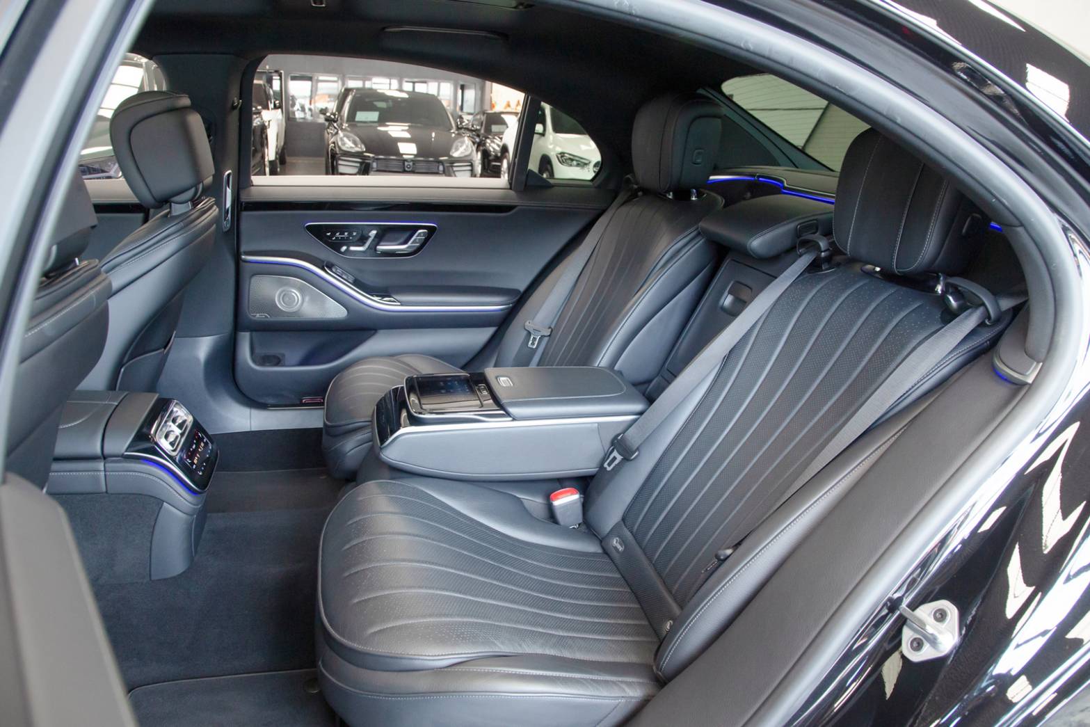 Mercedes-Benz S450