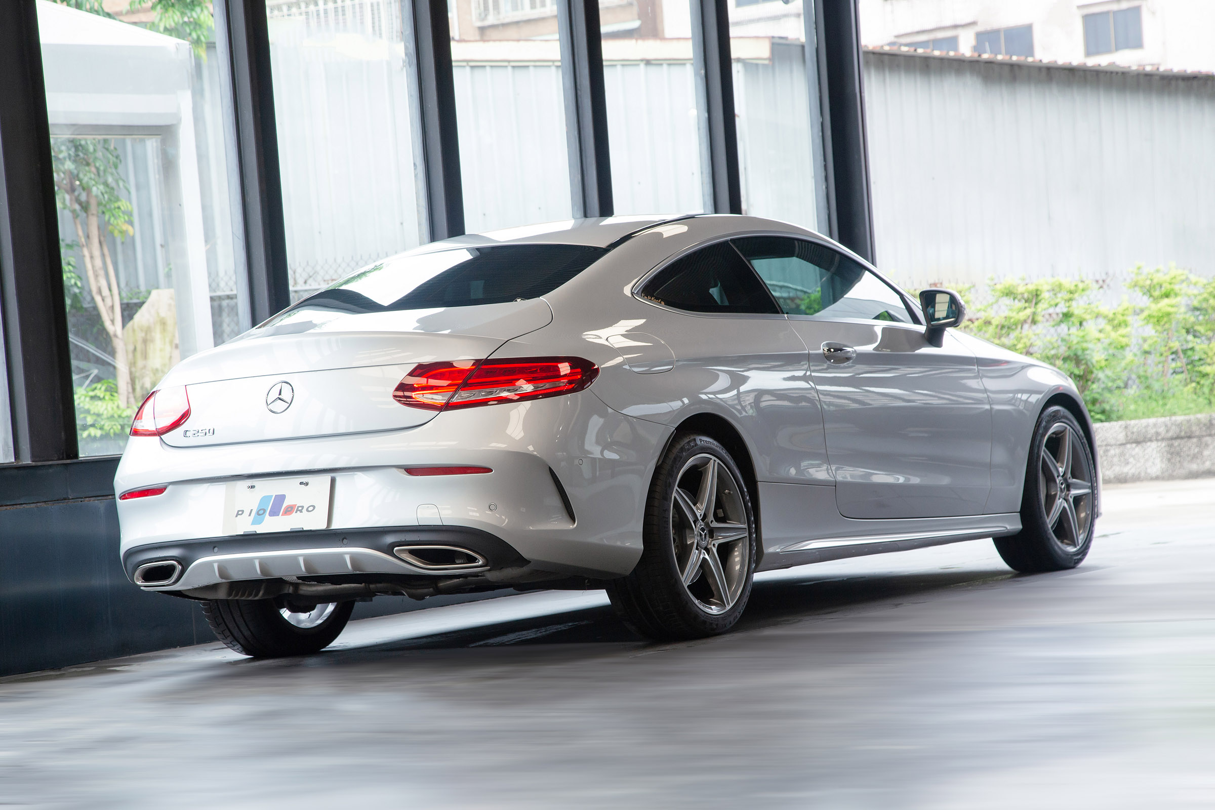 Mercedes-Benz C250 AMG