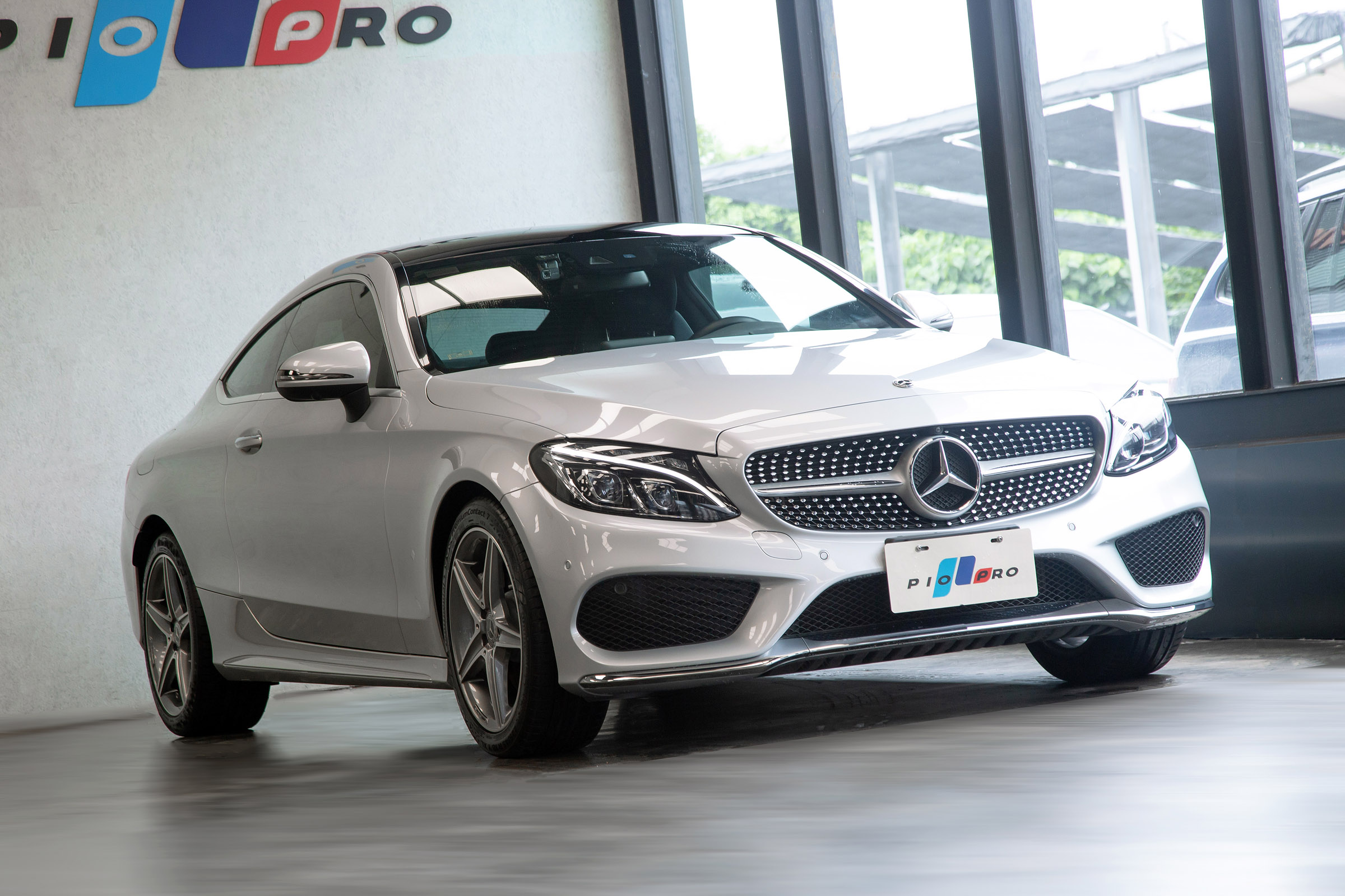 Mercedes-Benz C250 AMG