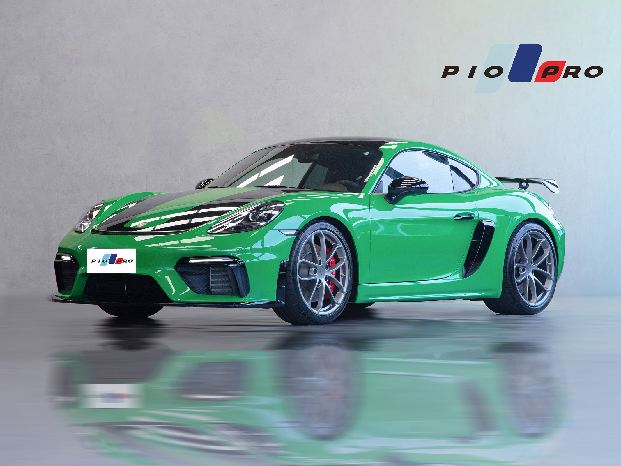 718 Cayman
