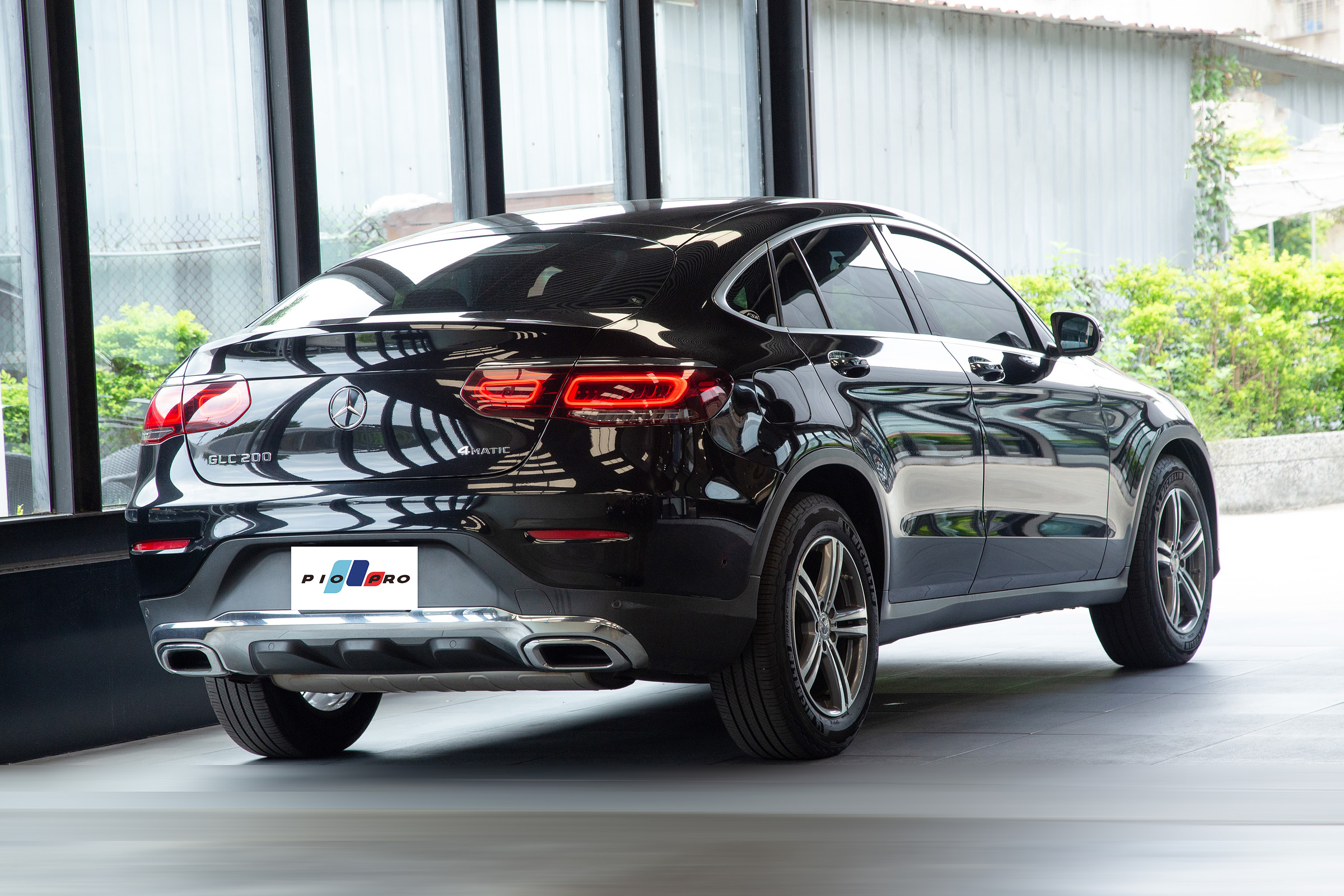 Mercedes-Benz GLC 200
