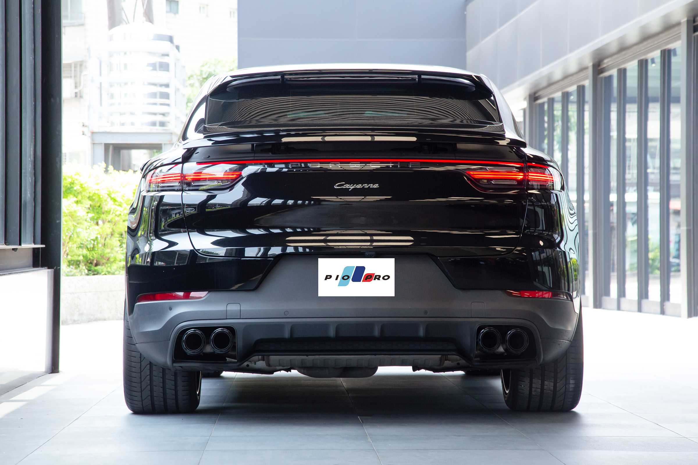 Porsche Cayenne Coupe
