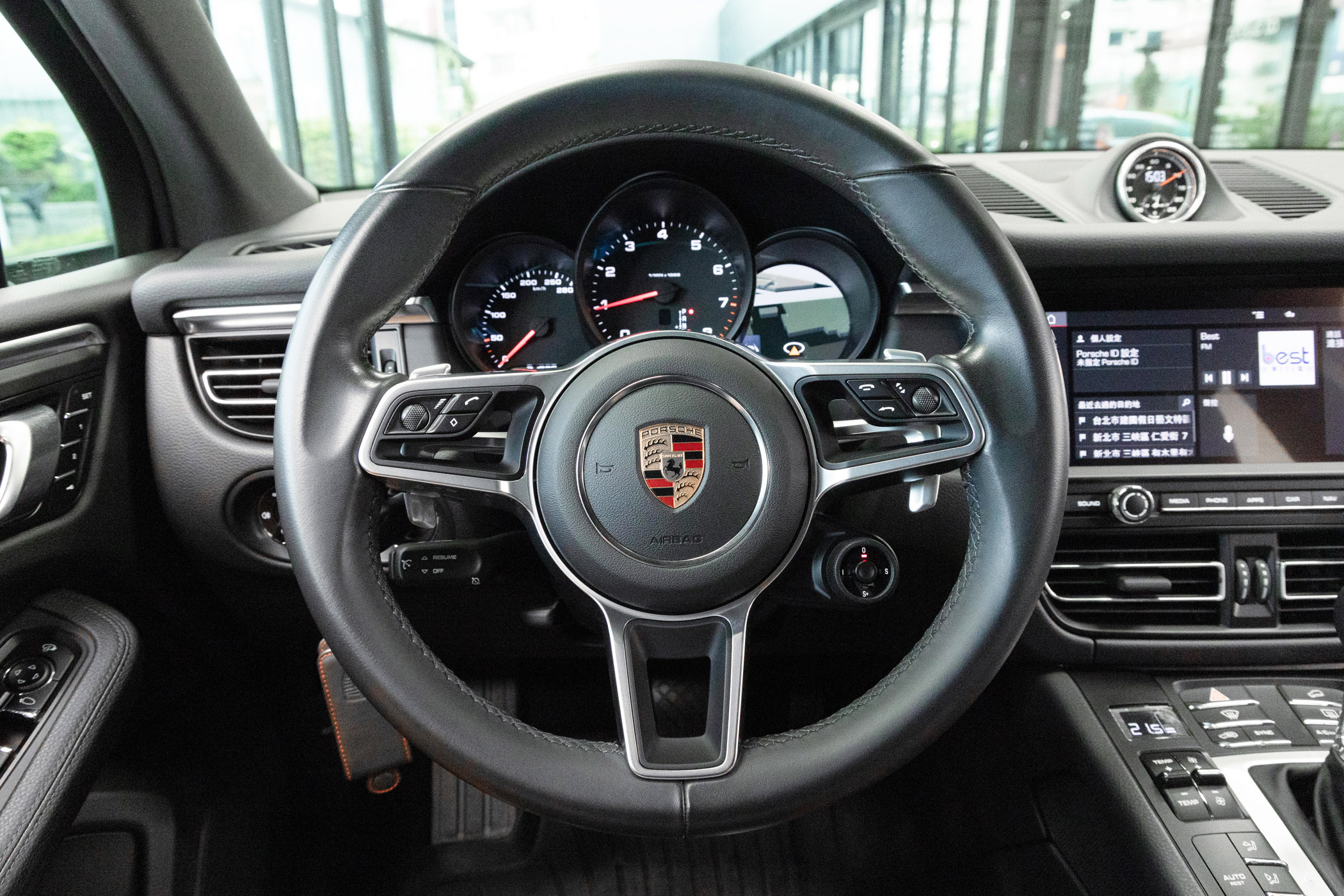 Porsche Macan
