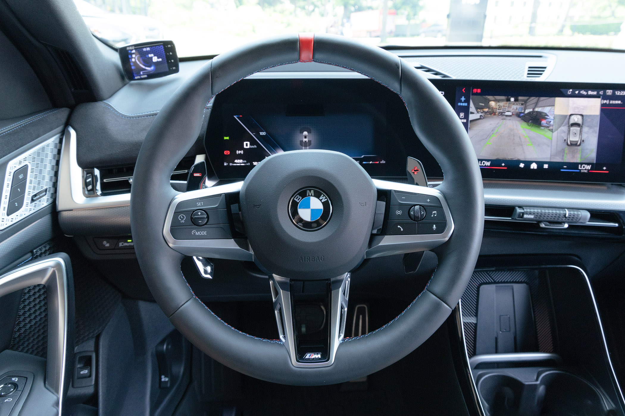 BMW M35i
