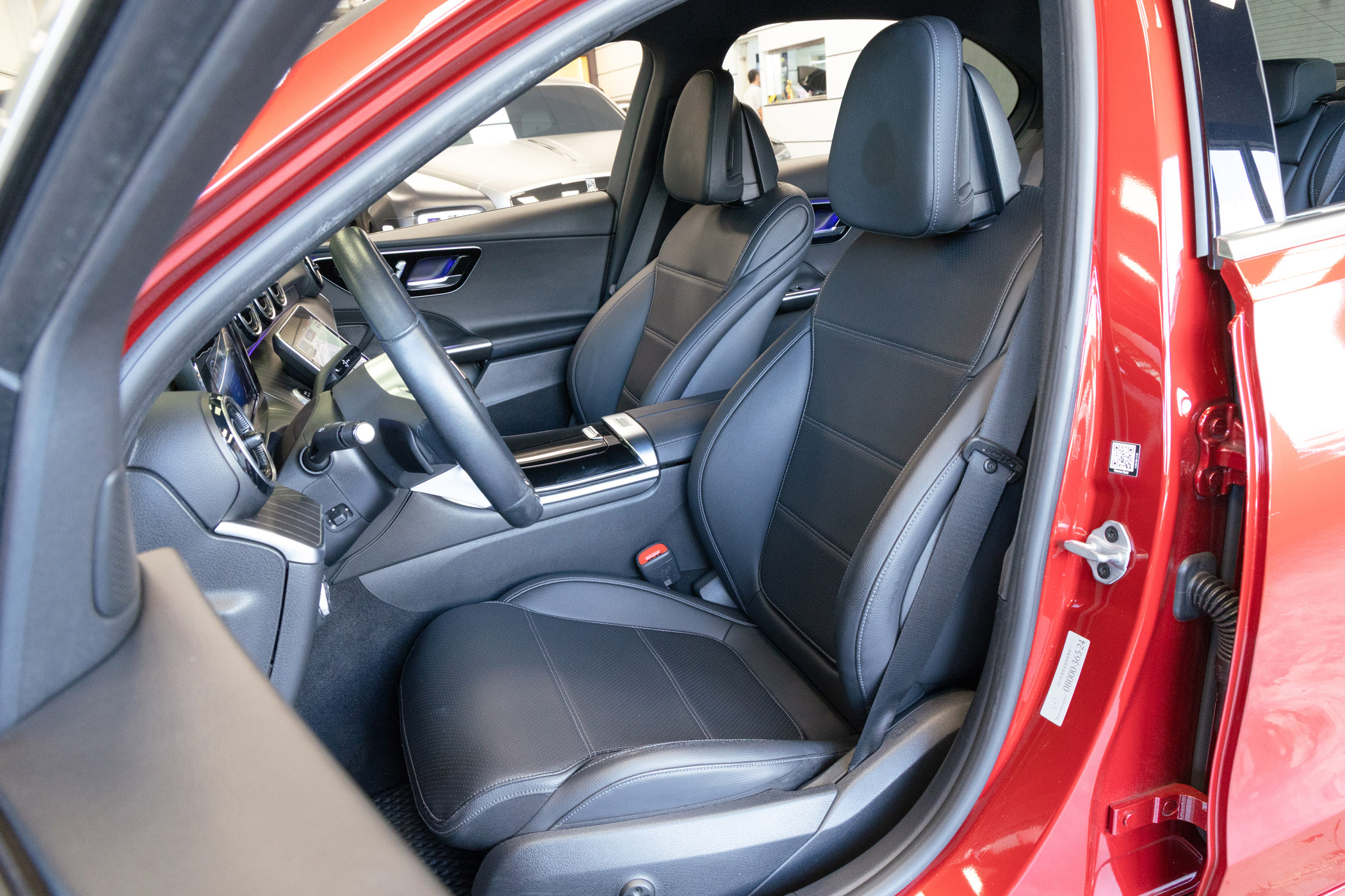 Mercedes-Benz C200