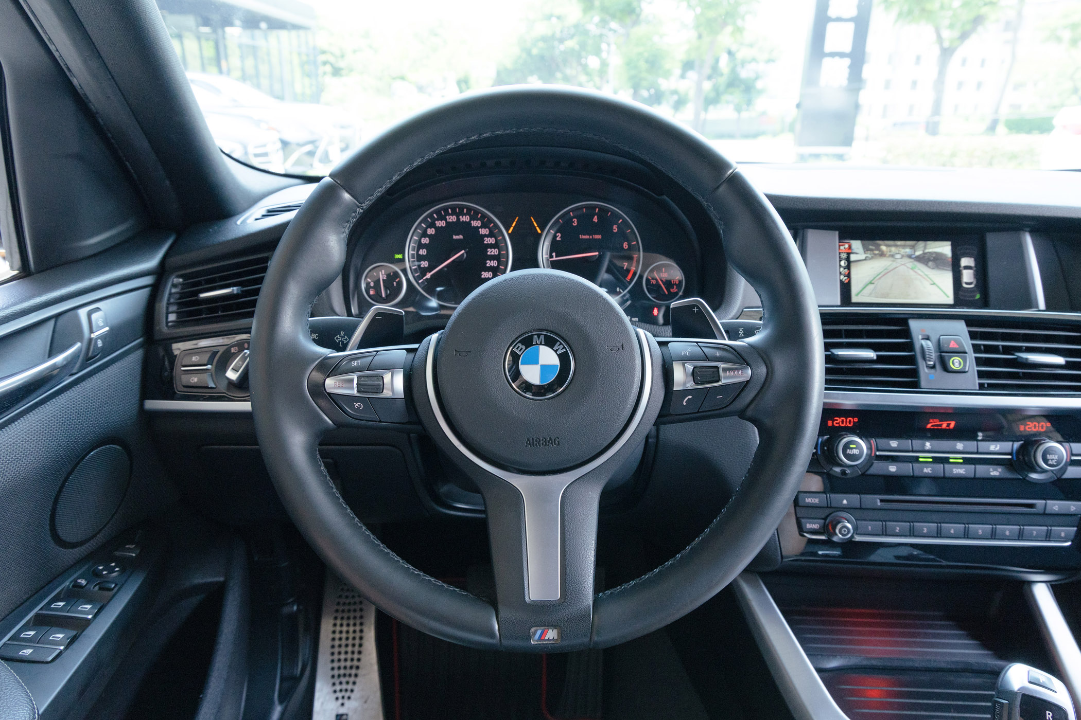 BMW xDrive20i M Sport