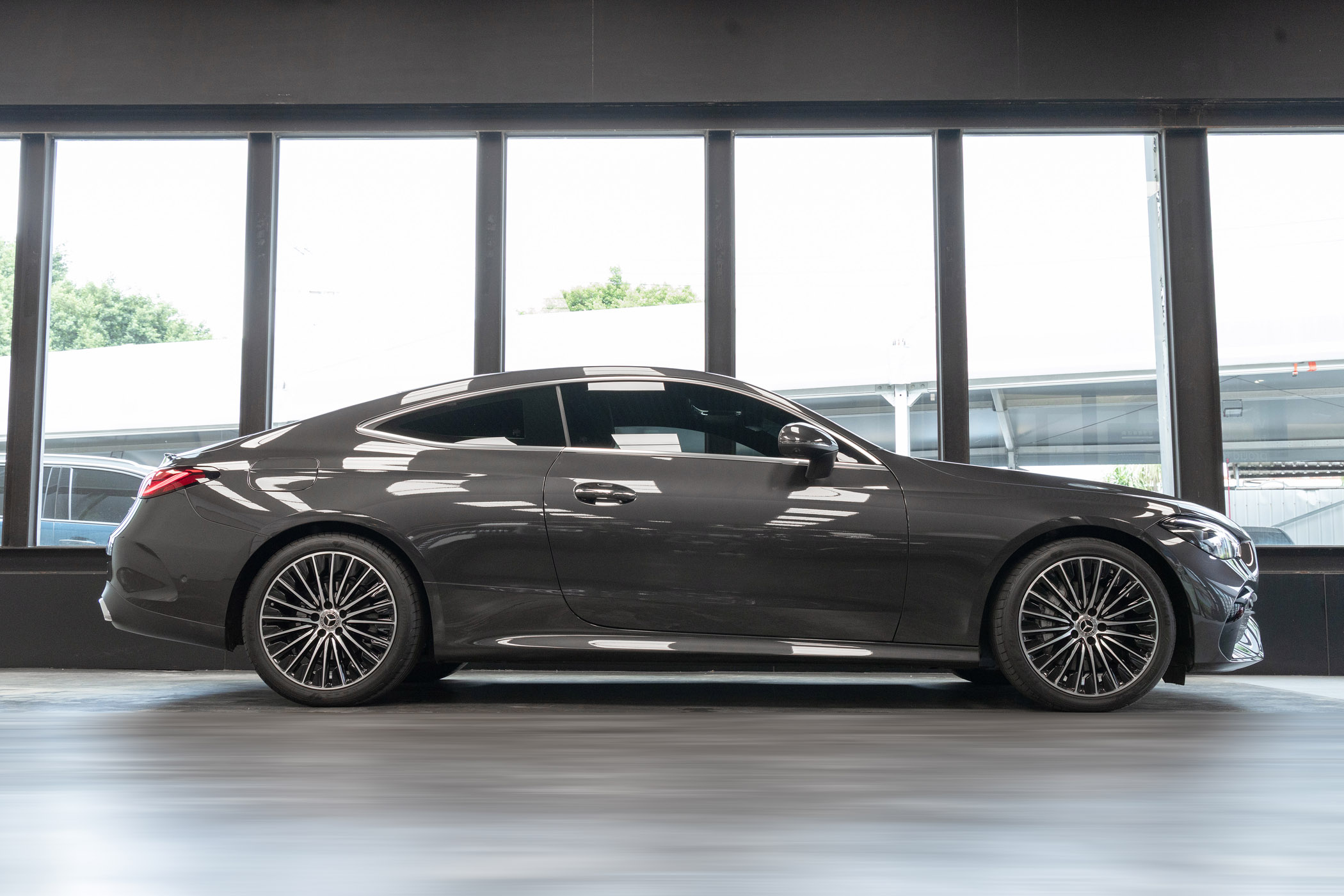 Mercedes-Benz 300