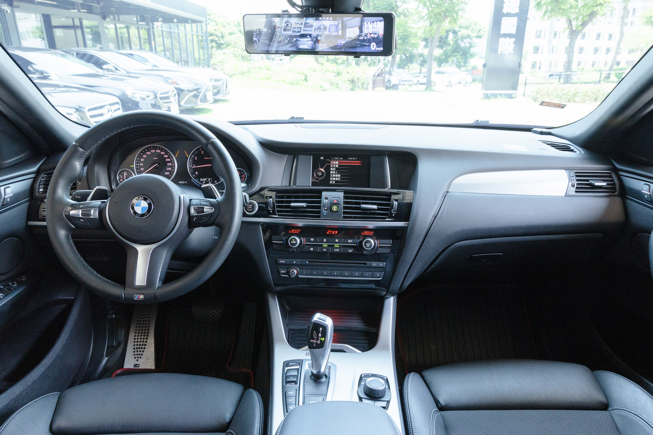 BMW xDrive20i M Sport