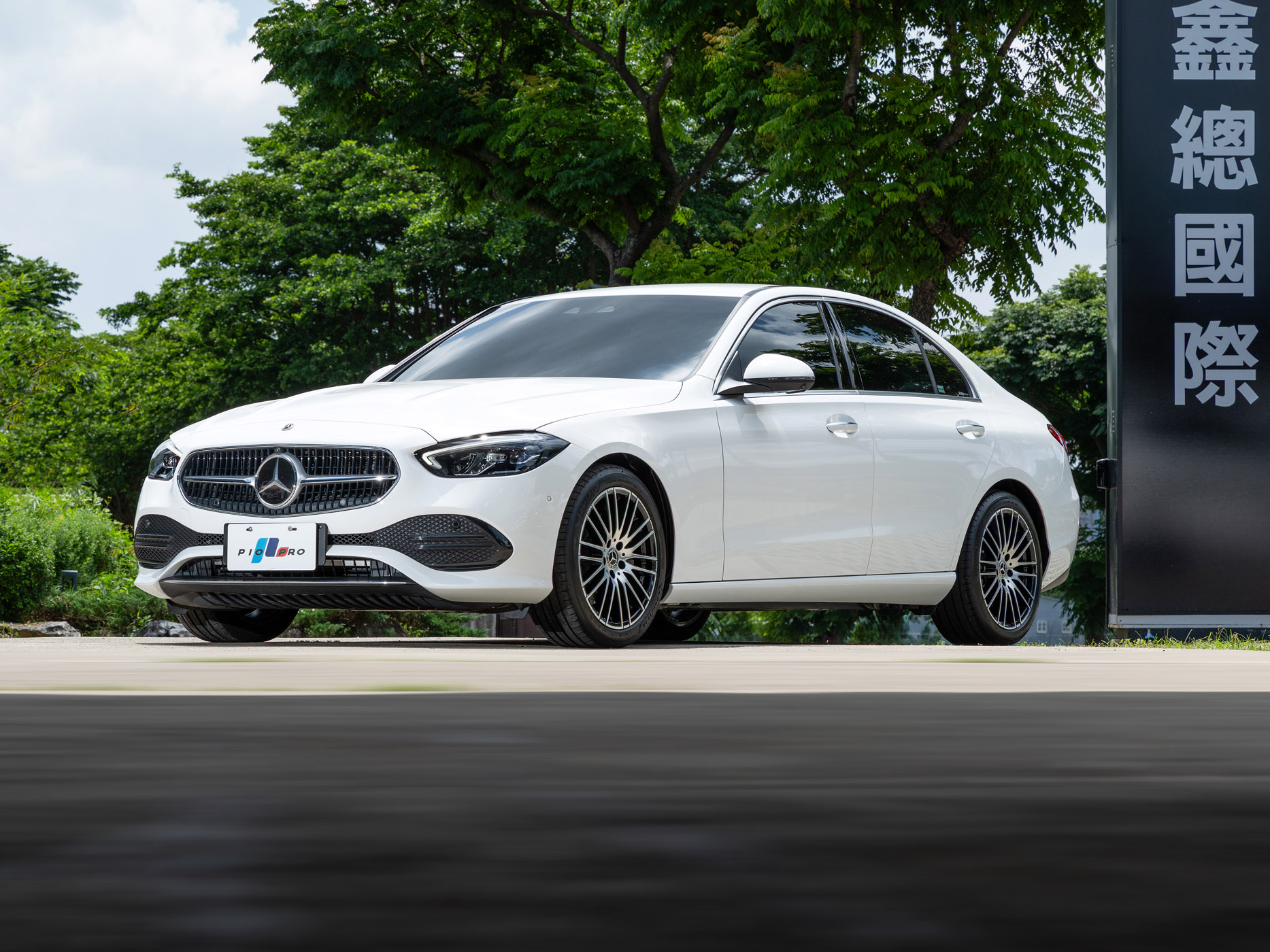 C200