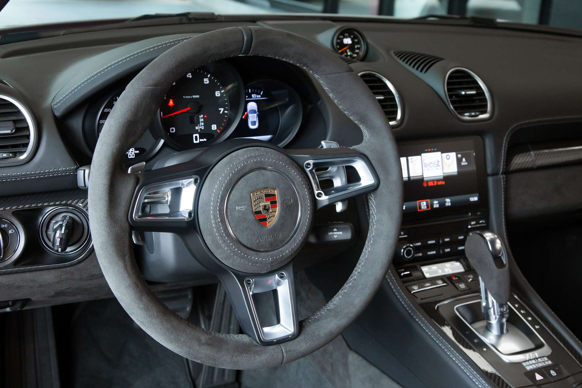 Porsche 718 Cayman