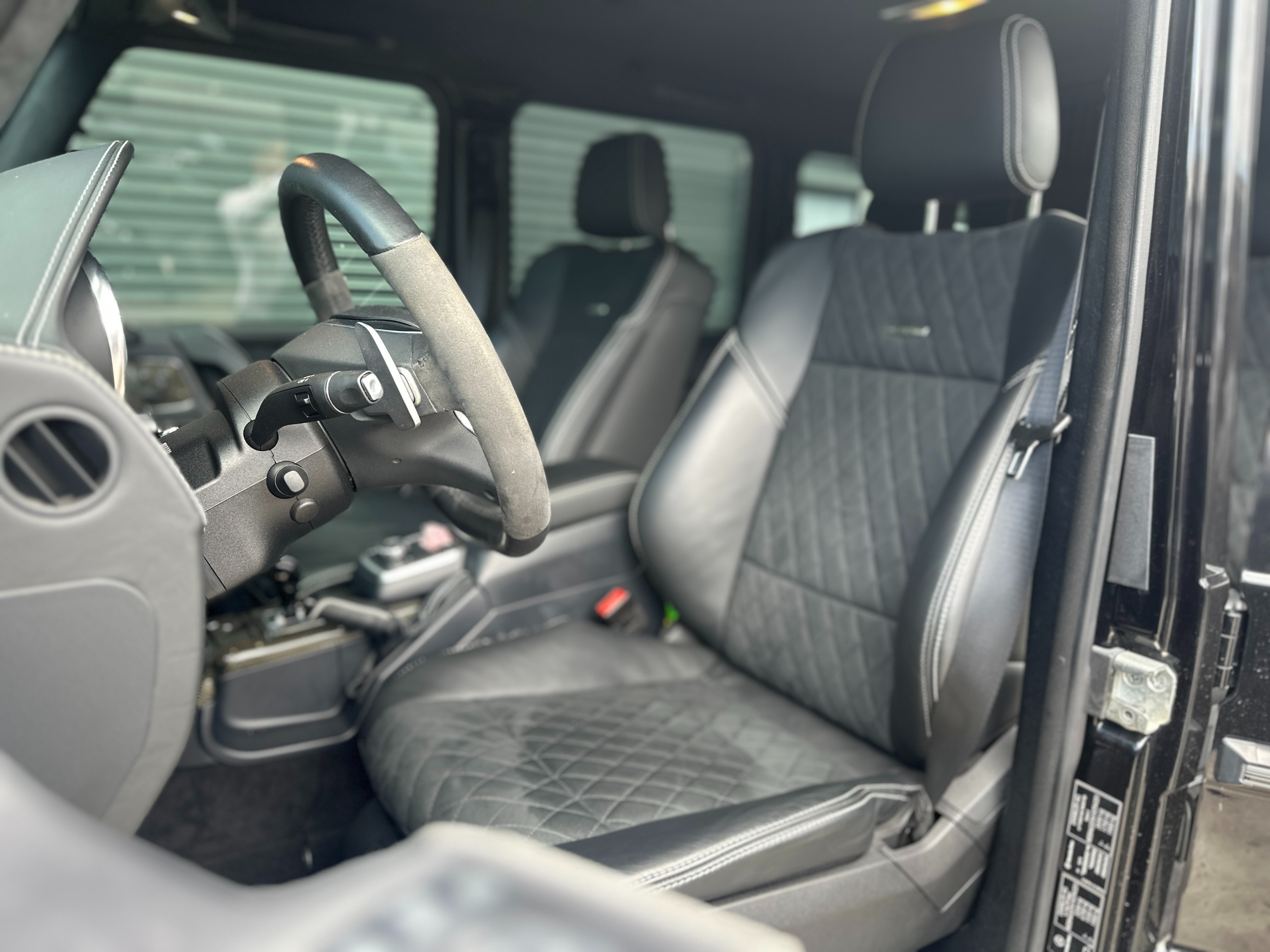 Mercedes-Benz G 500