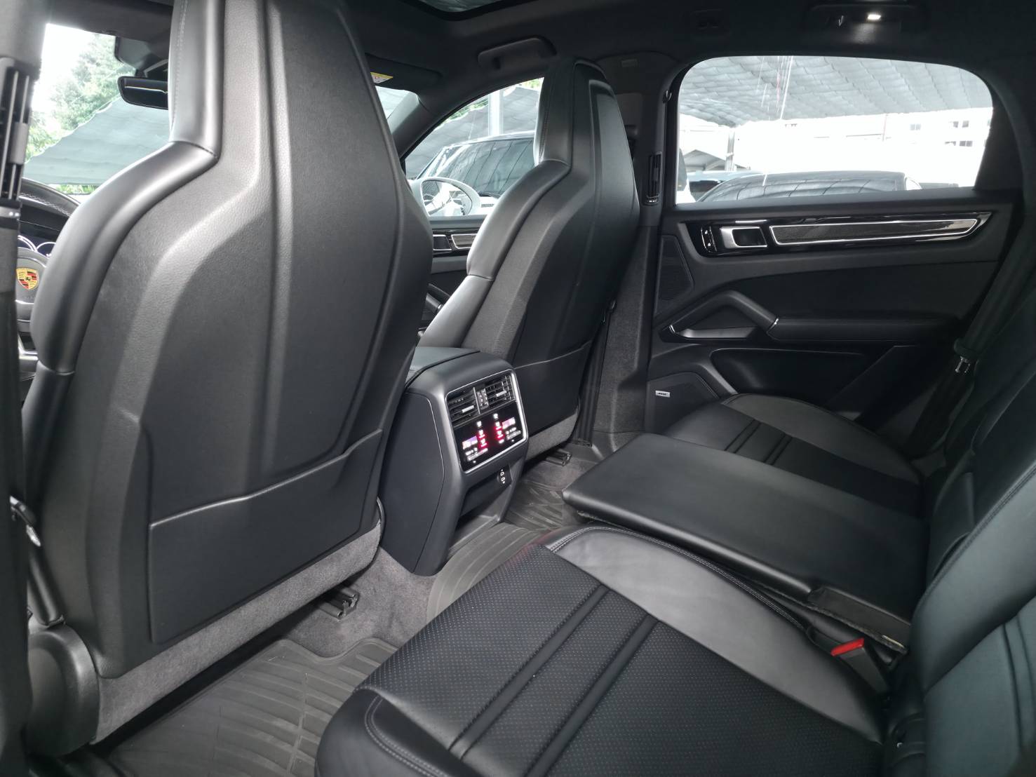 Porsche Cayenne Coupe