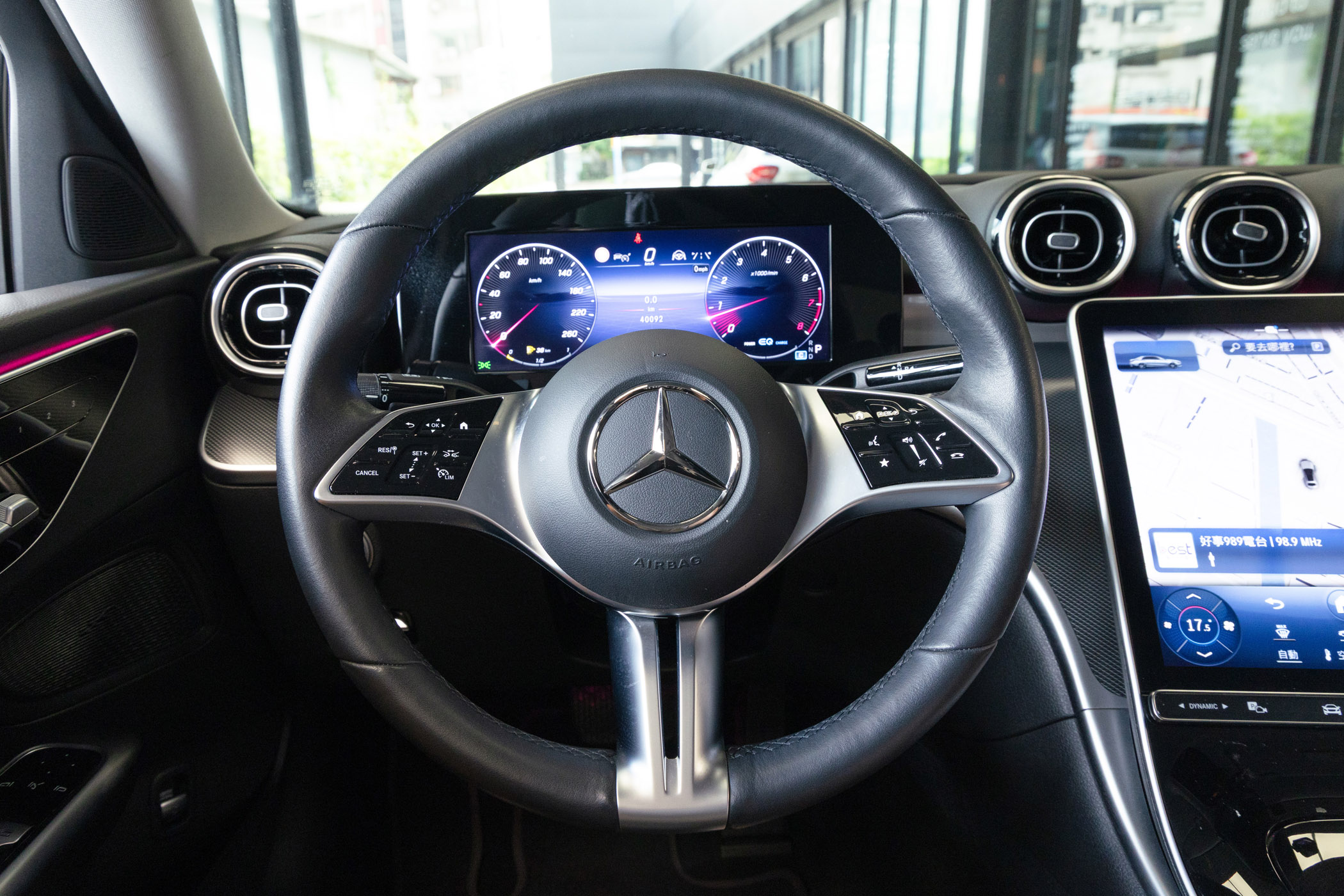 Mercedes-Benz C180