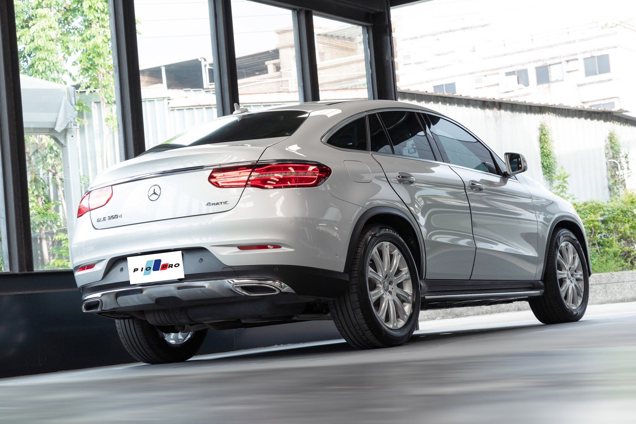 Mercedes-Benz GLE350d