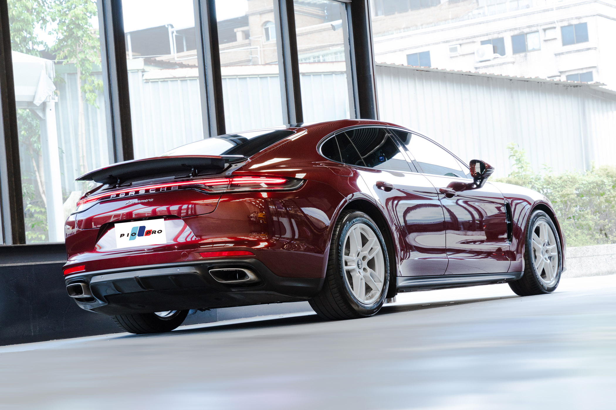 Porsche Panamera