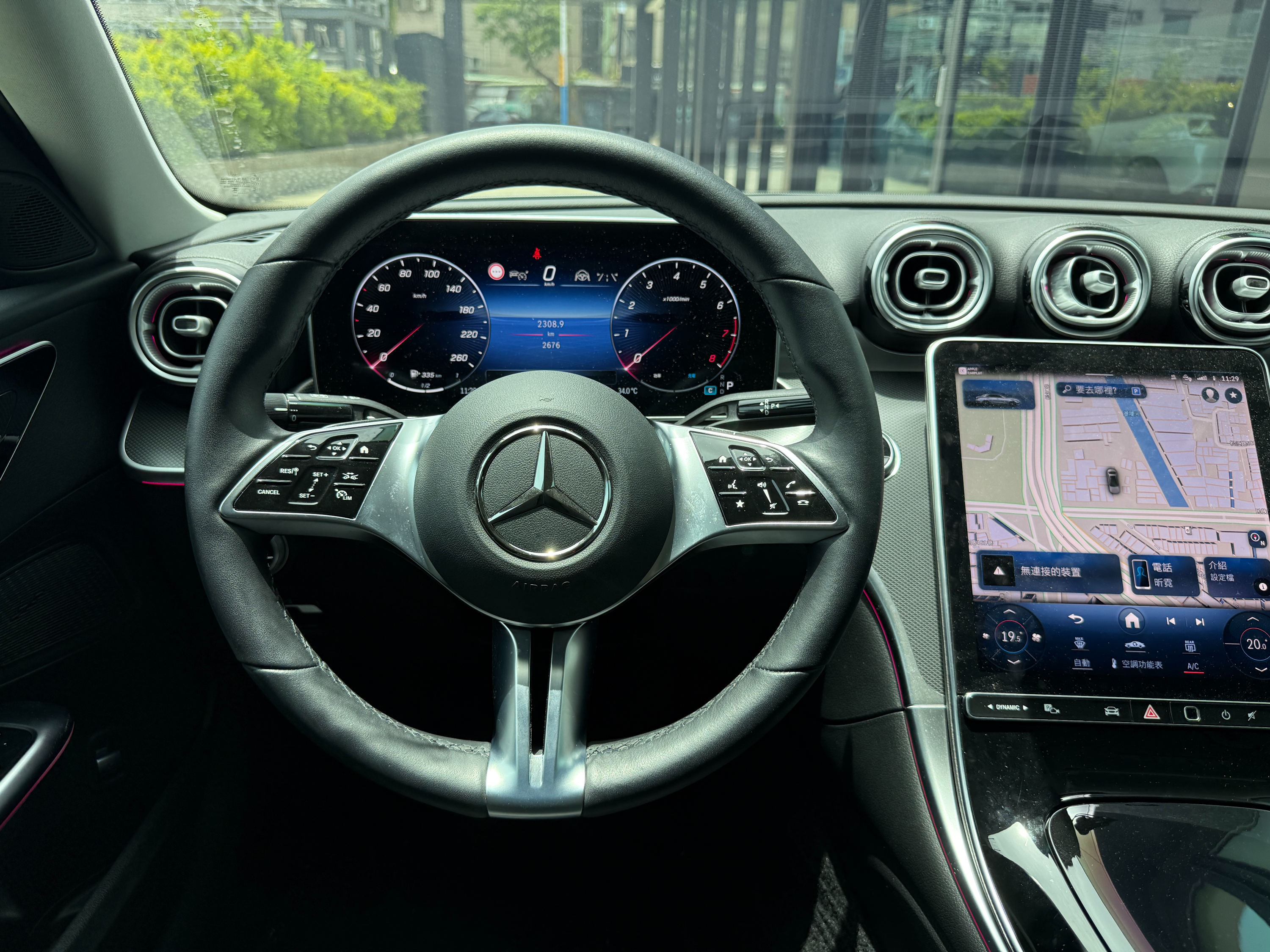 Mercedes-Benz C180