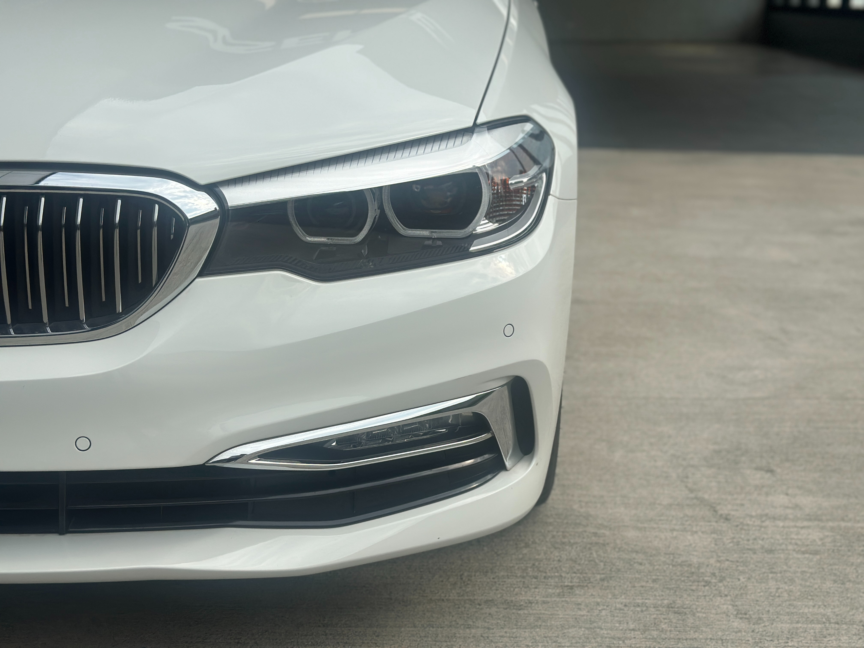 BMW 520i白金旗艦版