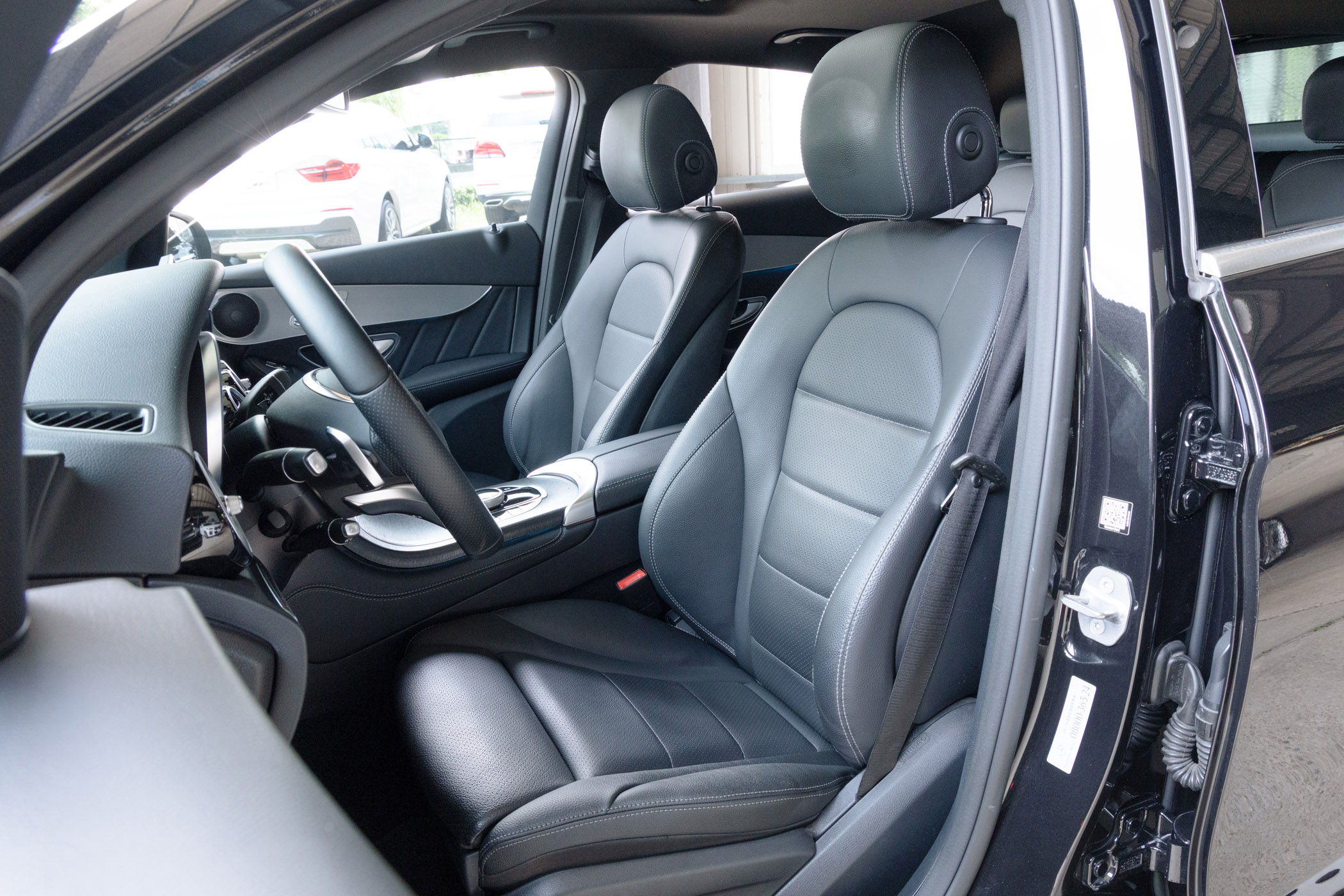 Mercedes-Benz GLC250