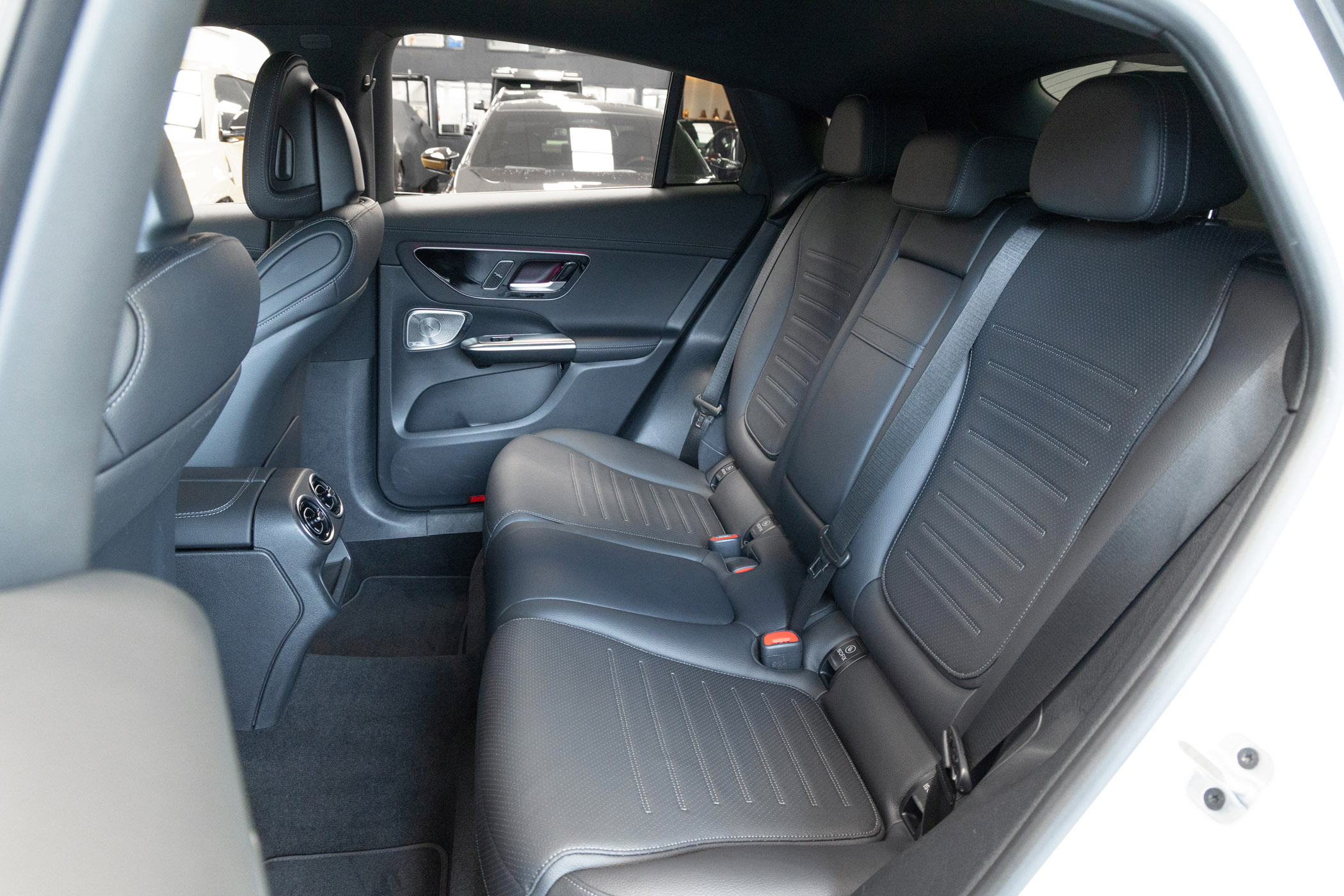 Mercedes-Benz GLC300