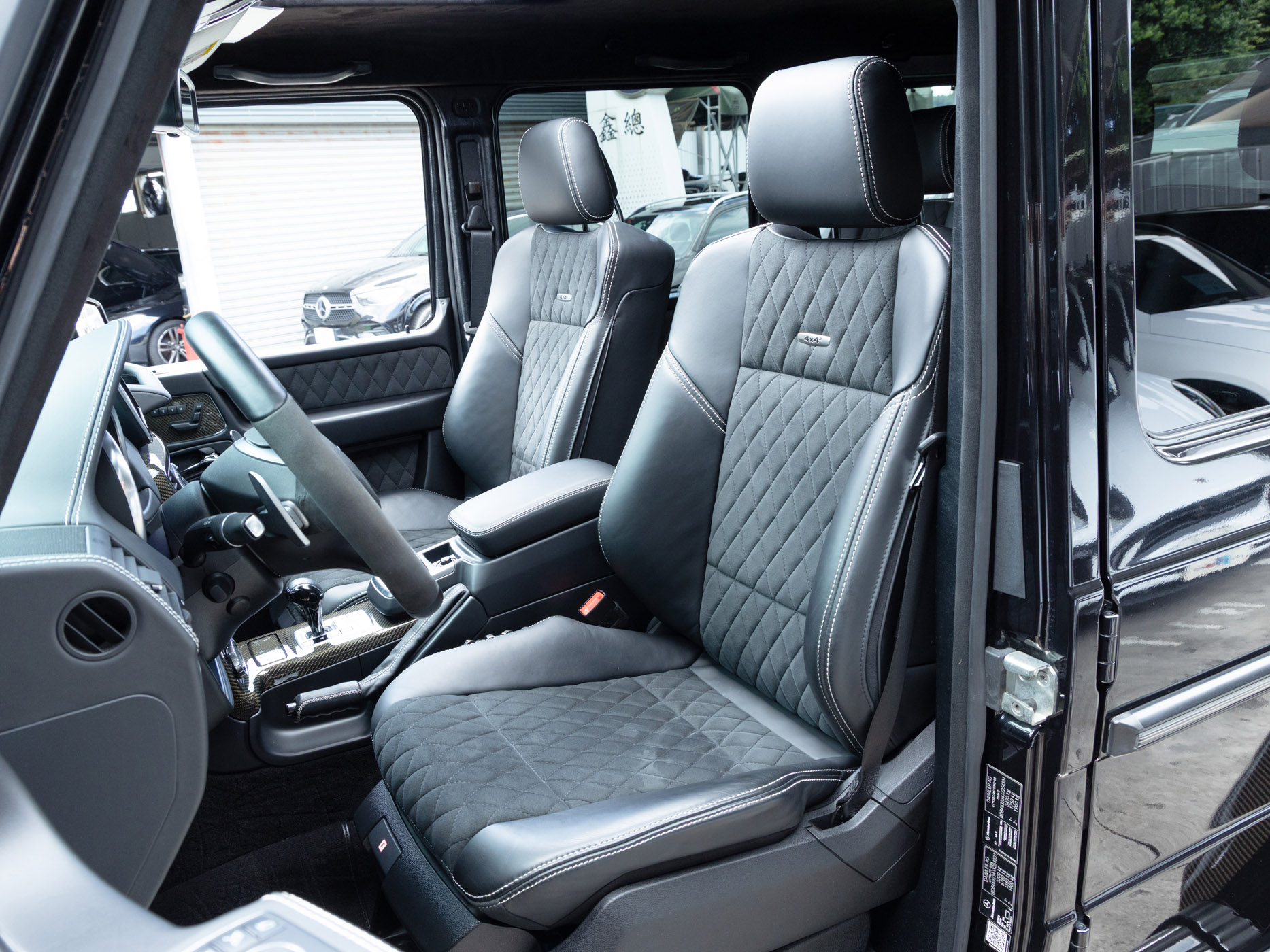 Mercedes-Benz G 500