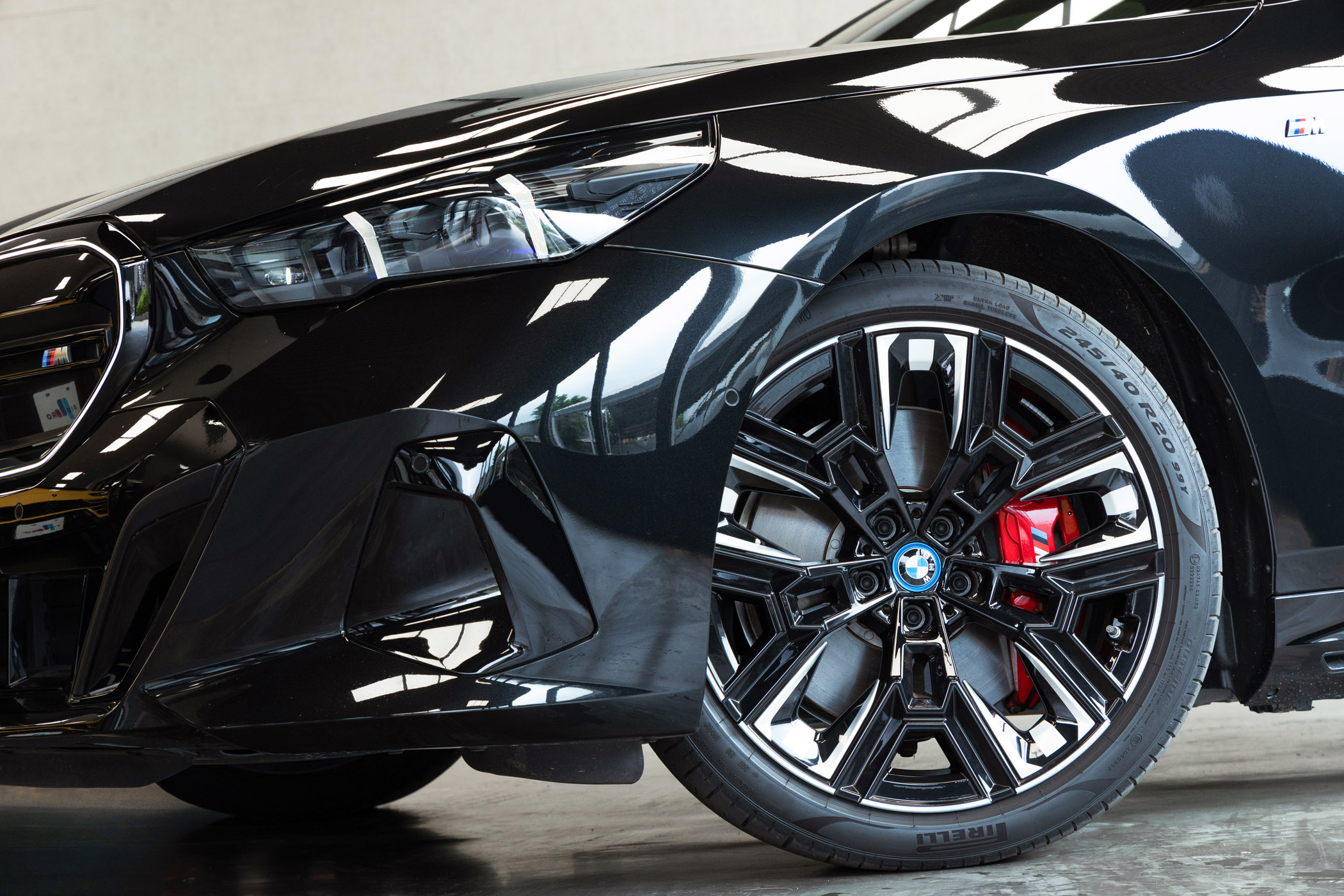 BMW M60