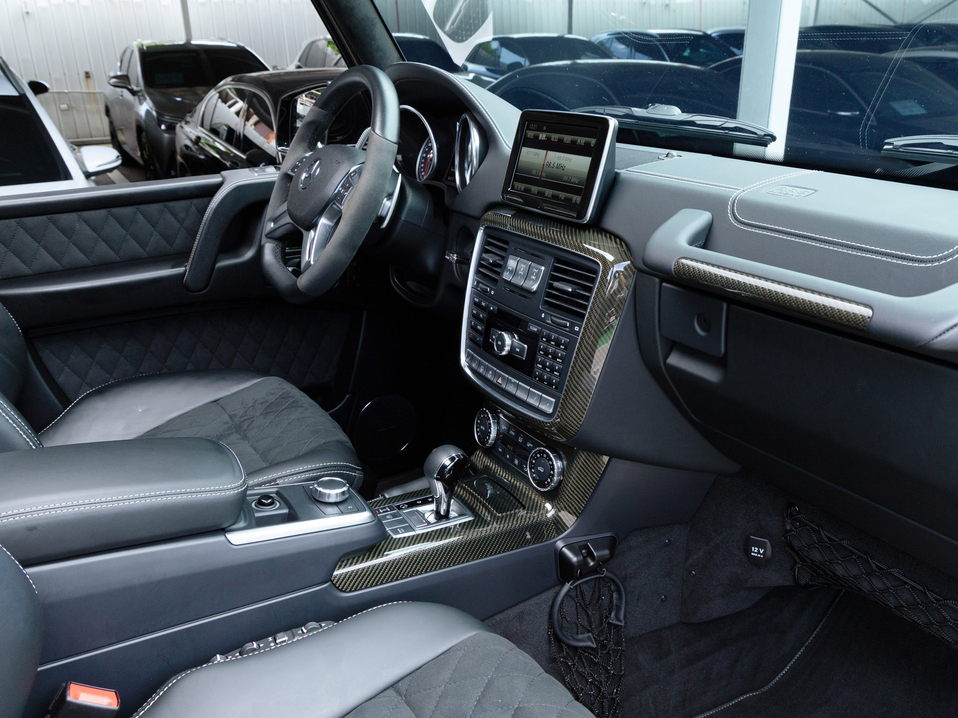 Mercedes-Benz G 500