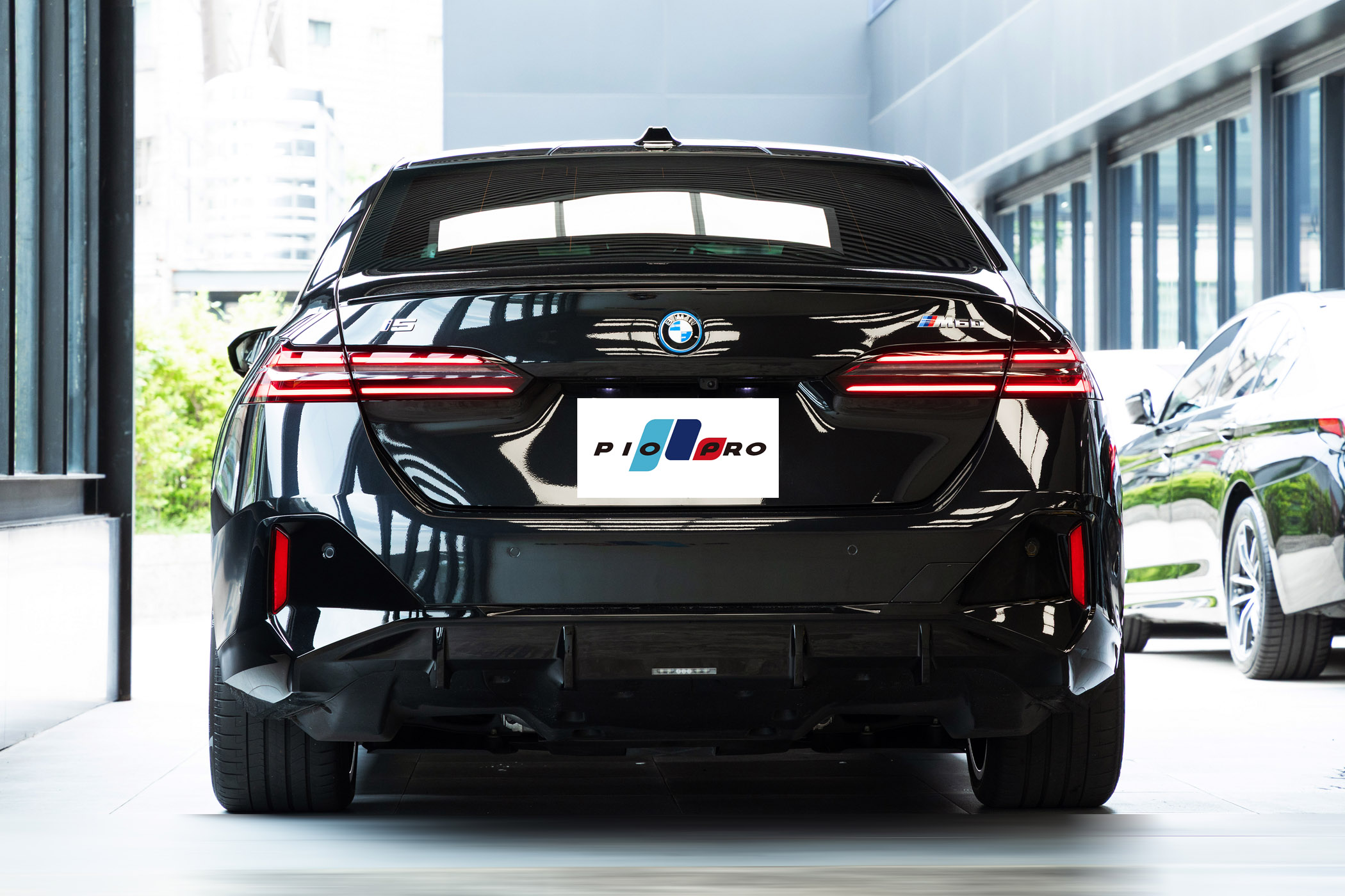 BMW M60