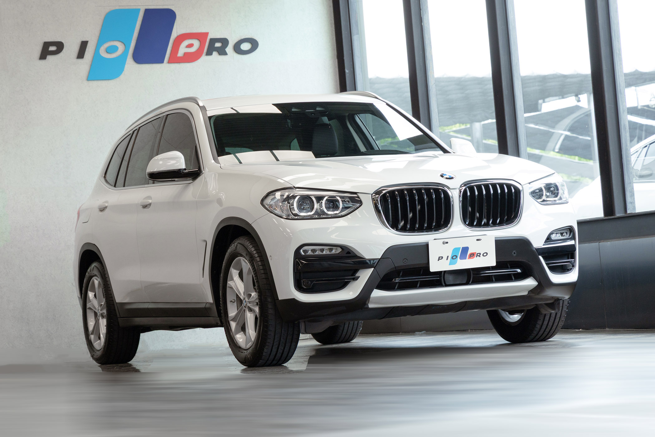 BMW sDrive 20i