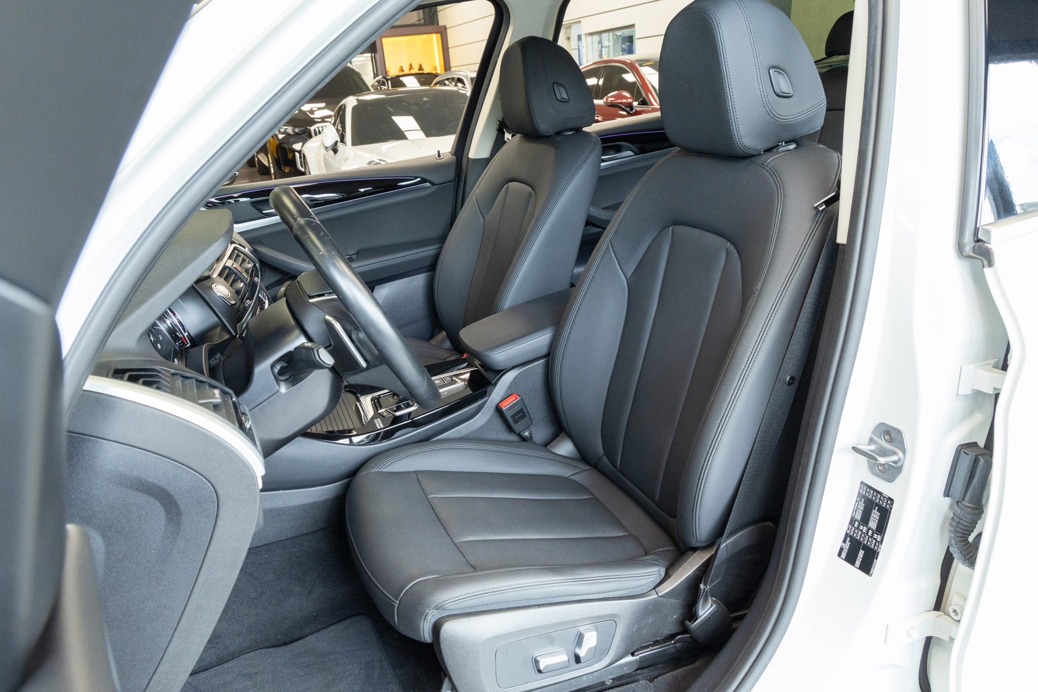 BMW sDrive 20i