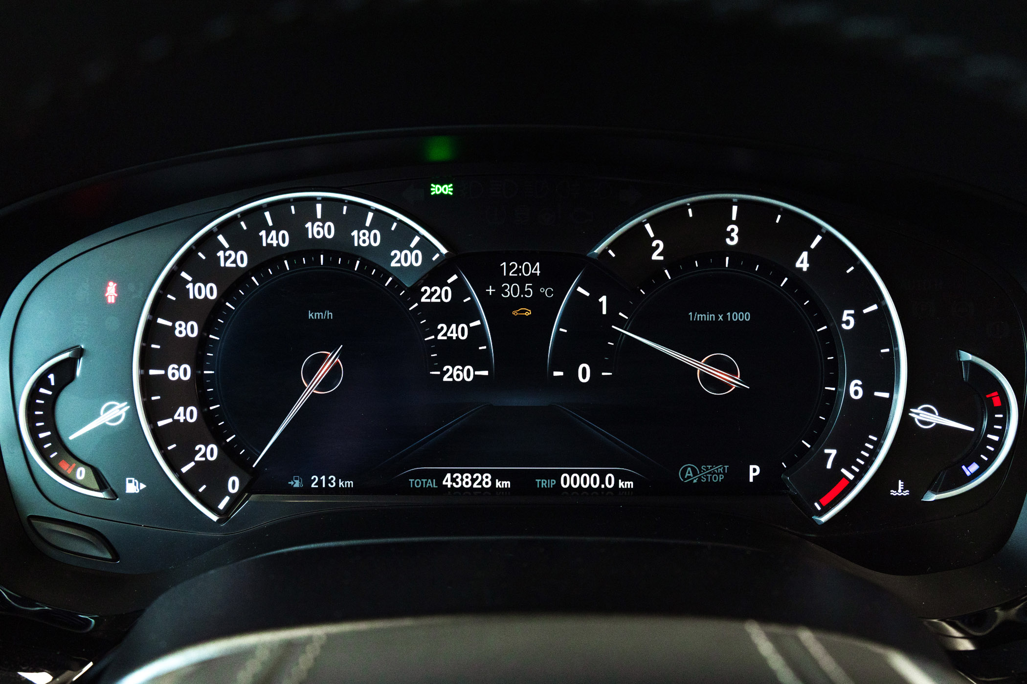BMW 520i白金旗艦版