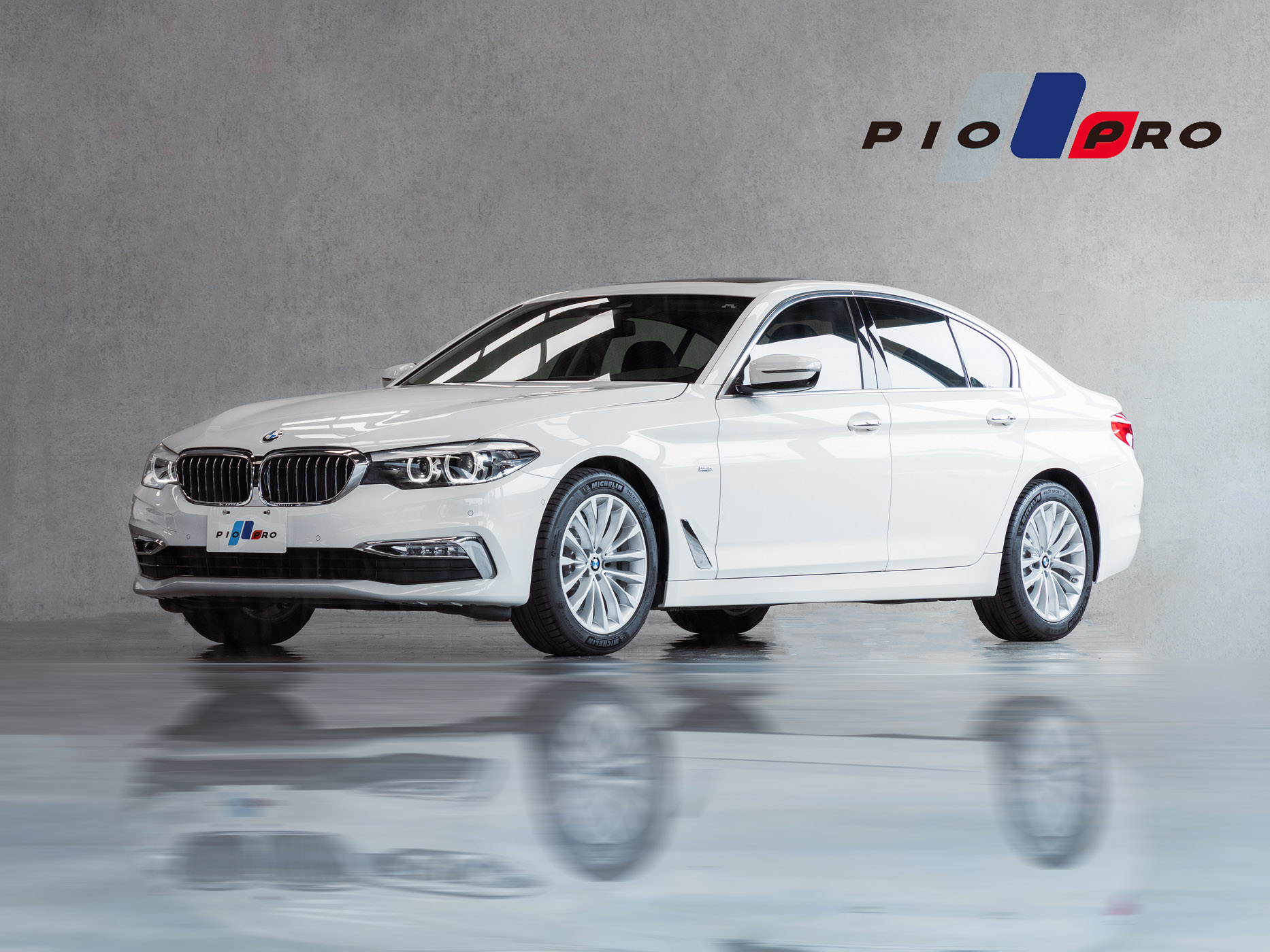 BMW 520i白金旗艦版