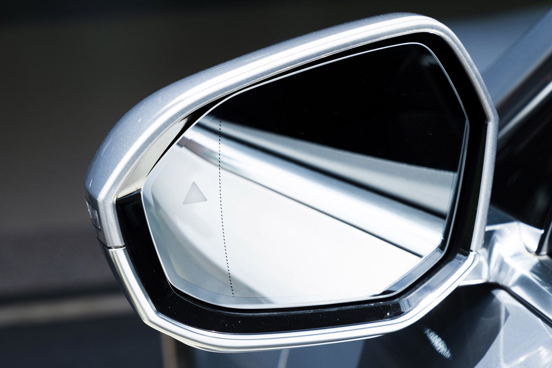 BMW 740i