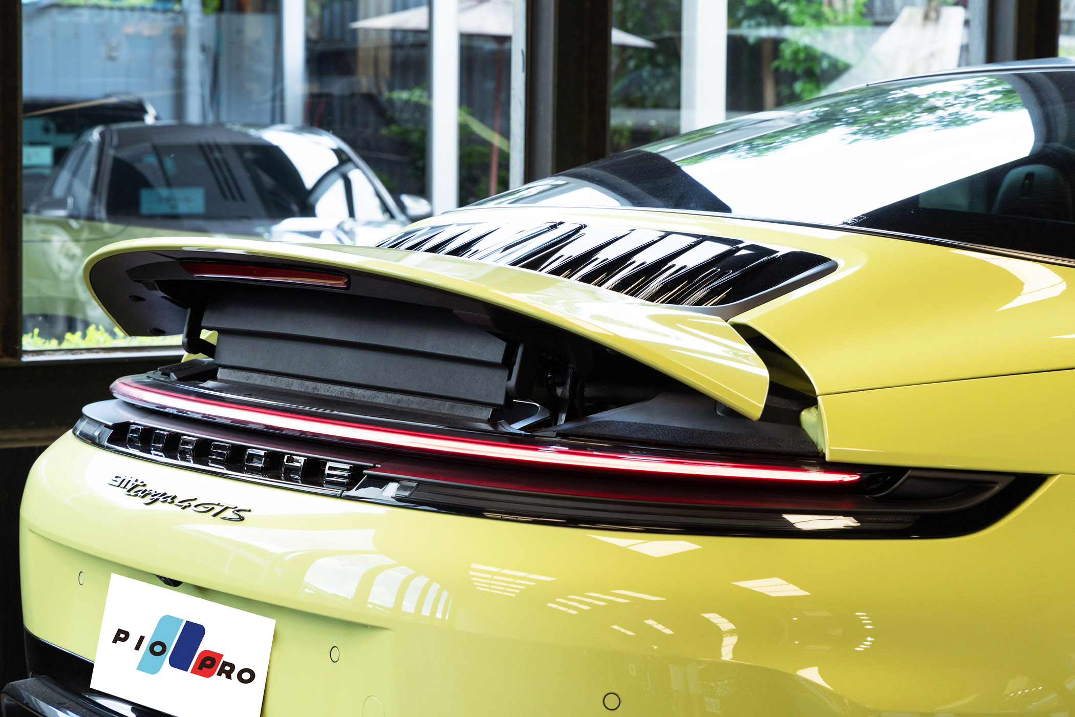 Porsche 911 Targa 4