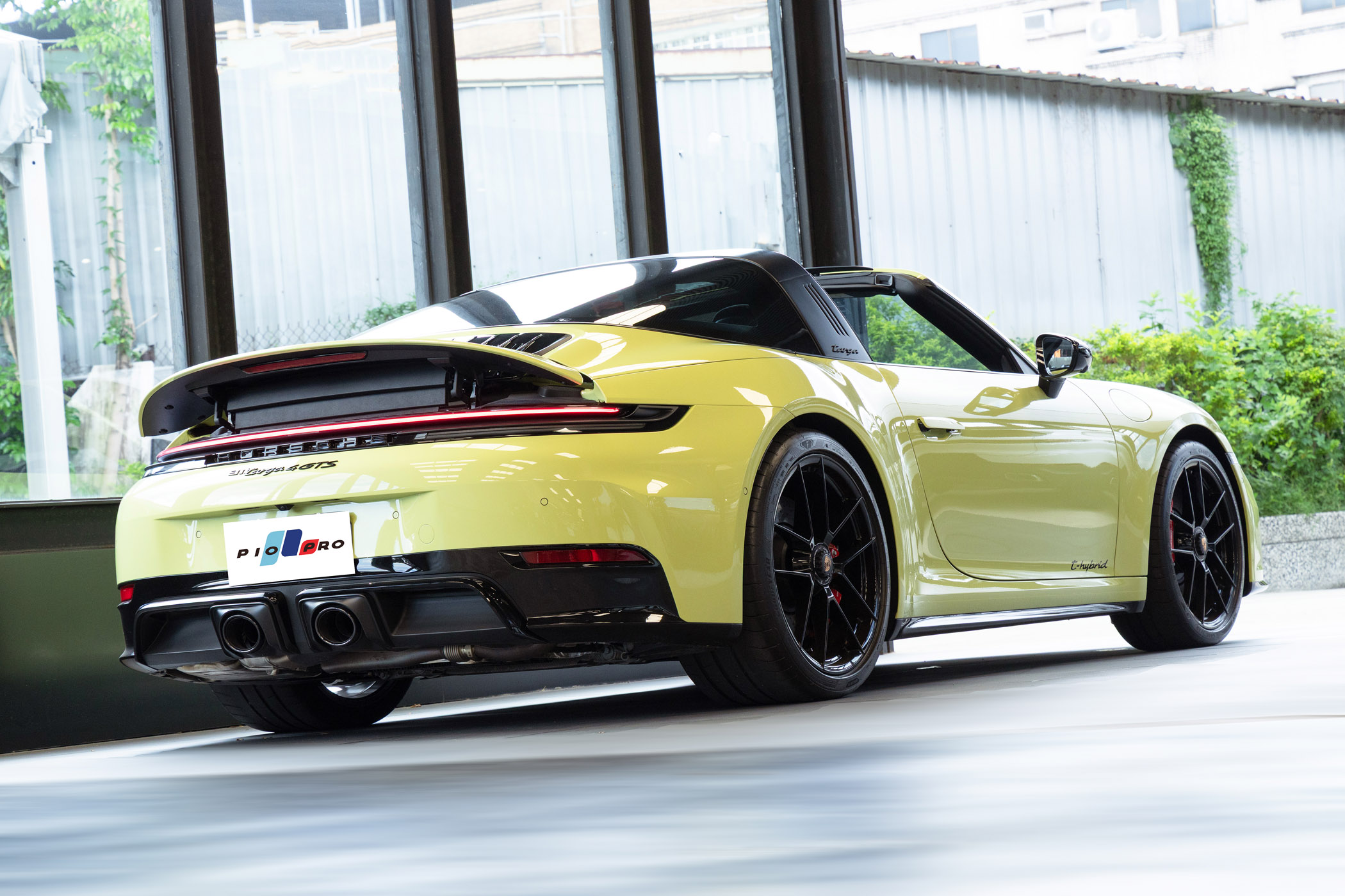 Porsche 911 Targa 4