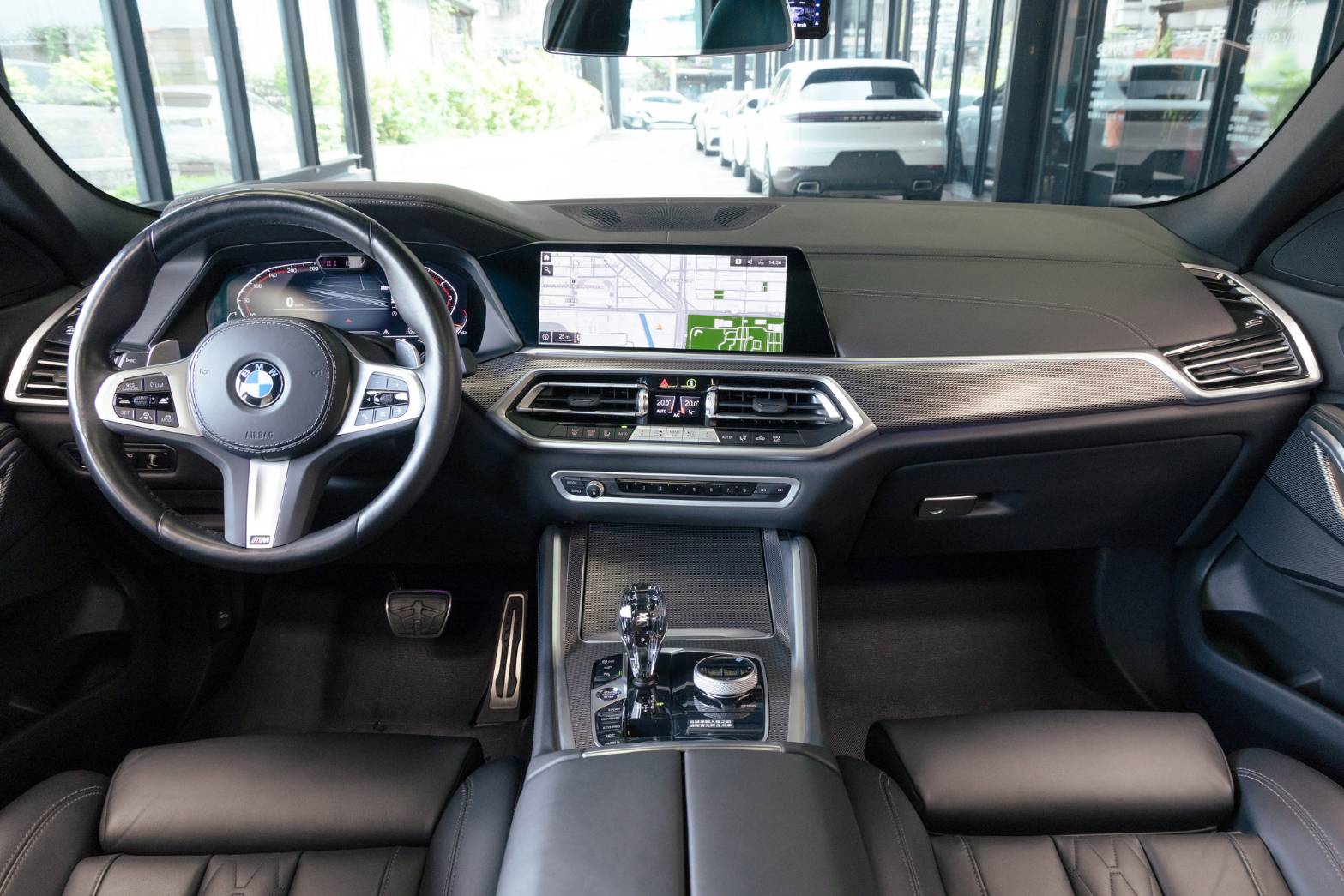 BMW xDrive40i