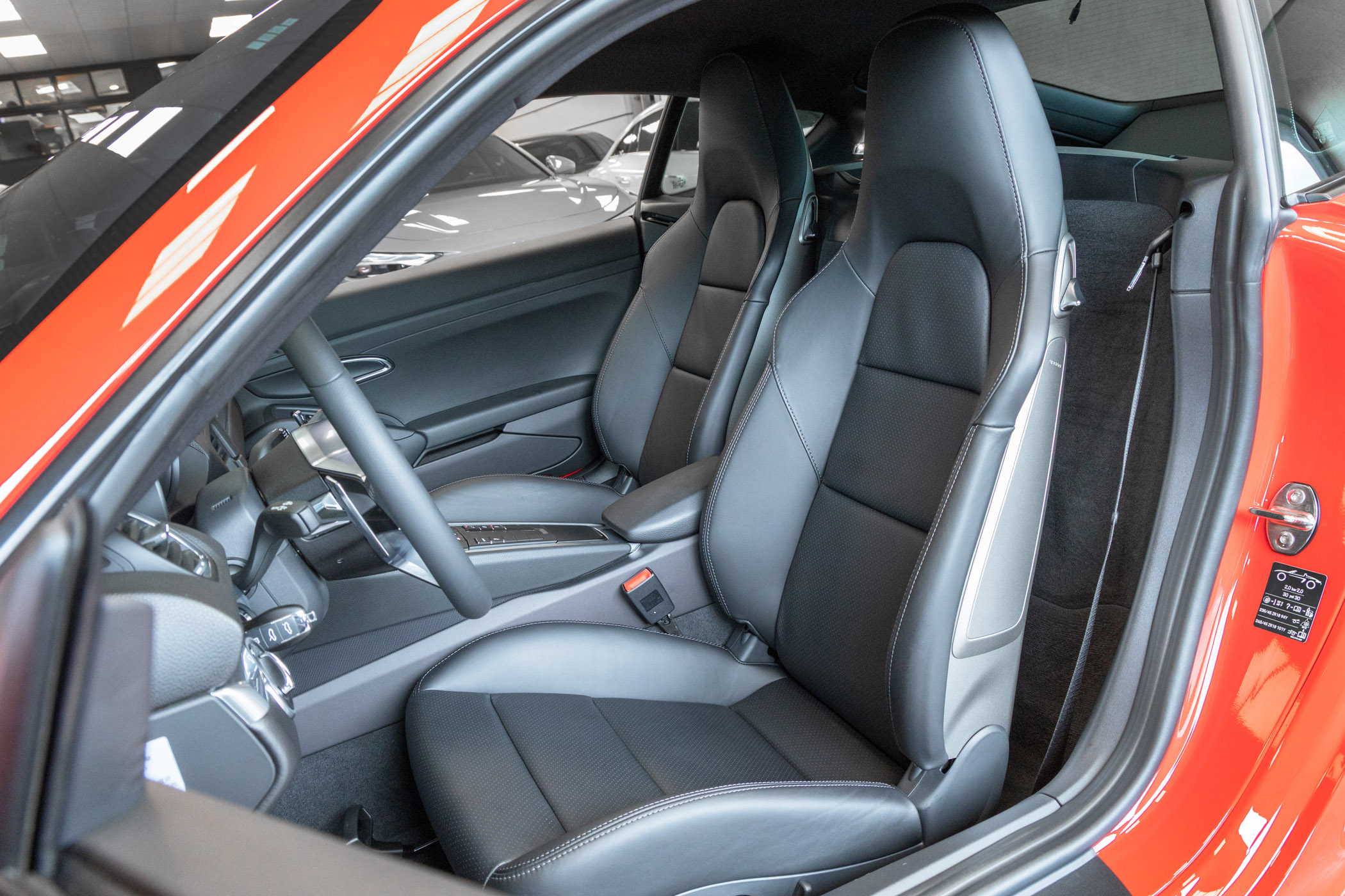 Porsche 718 Cayman