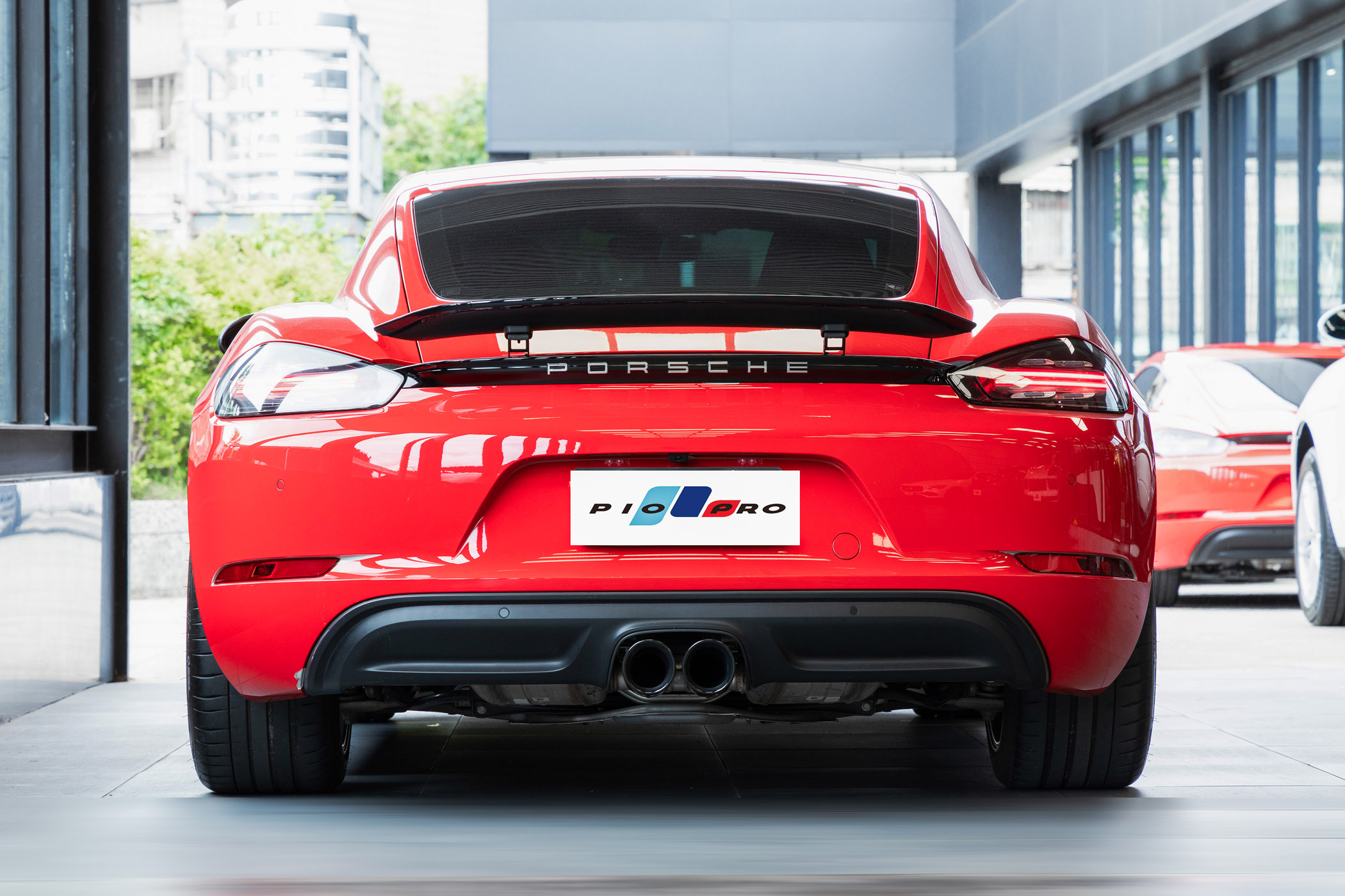Porsche 718 Cayman