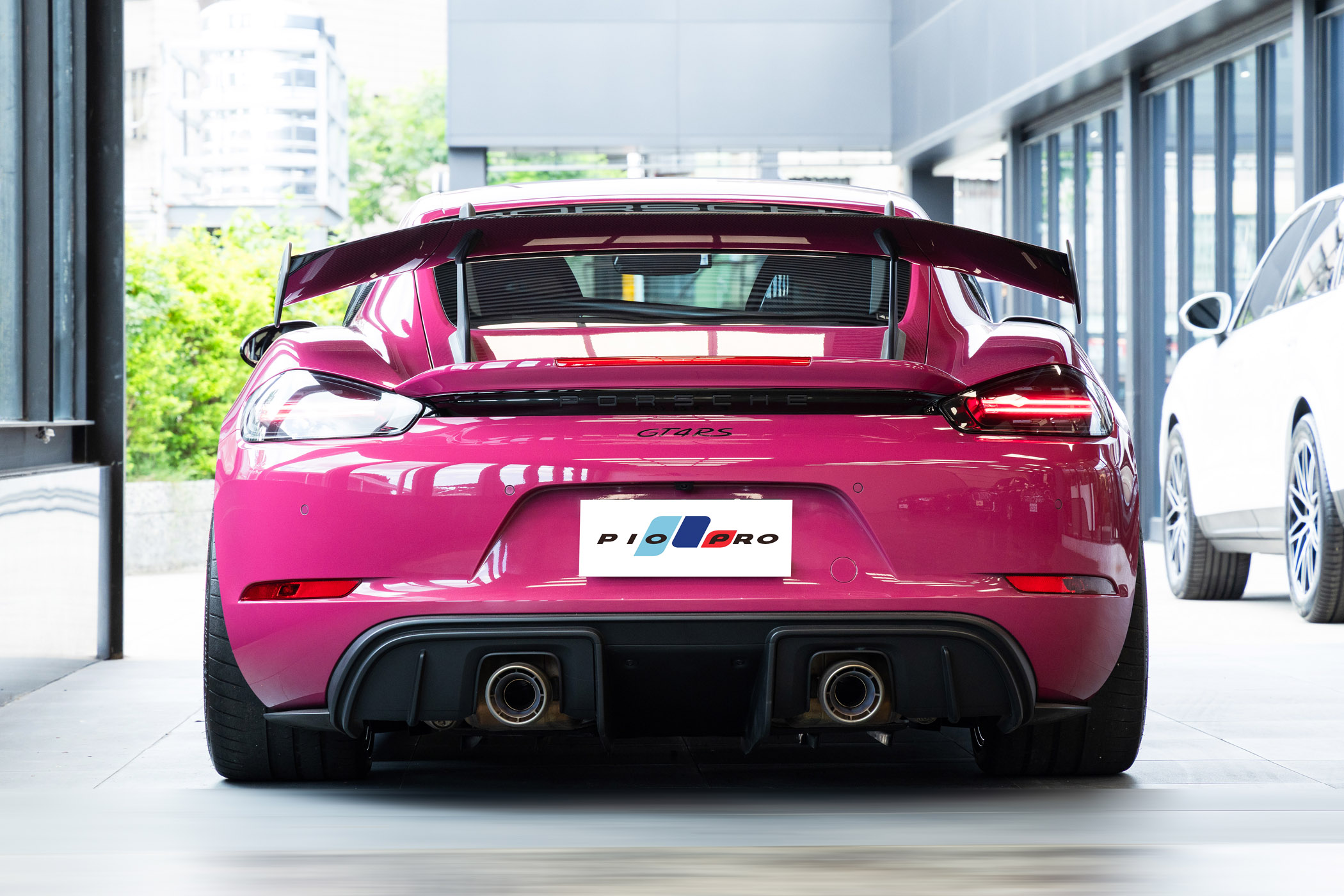 Porsche 718 Cayman