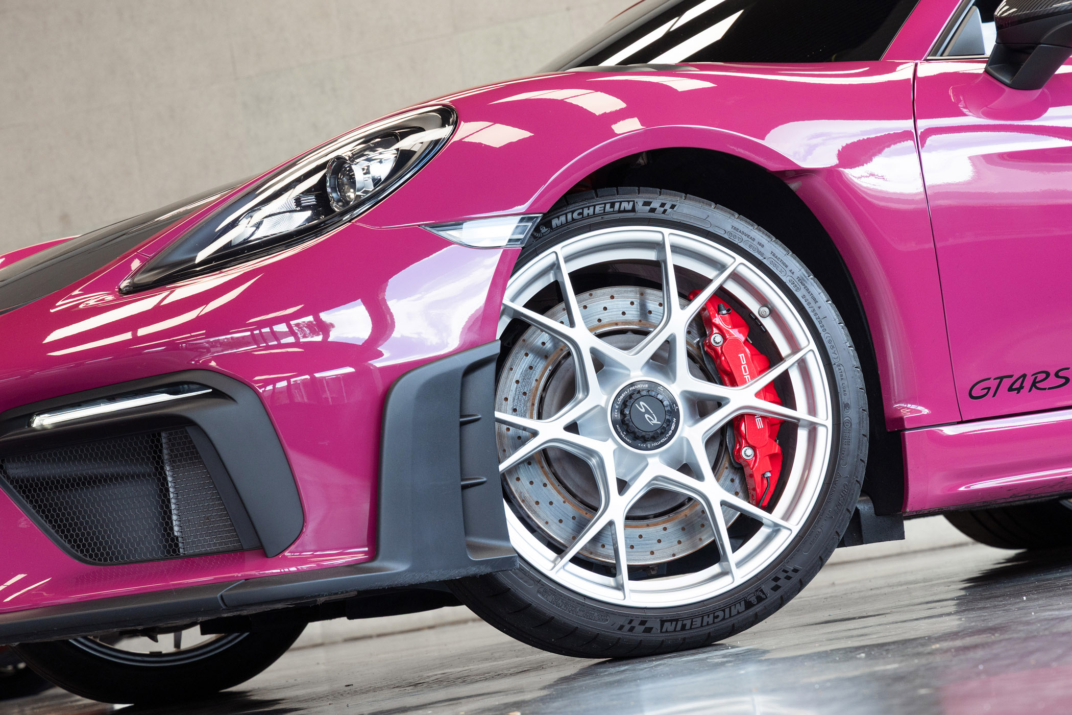 Porsche 718 Cayman