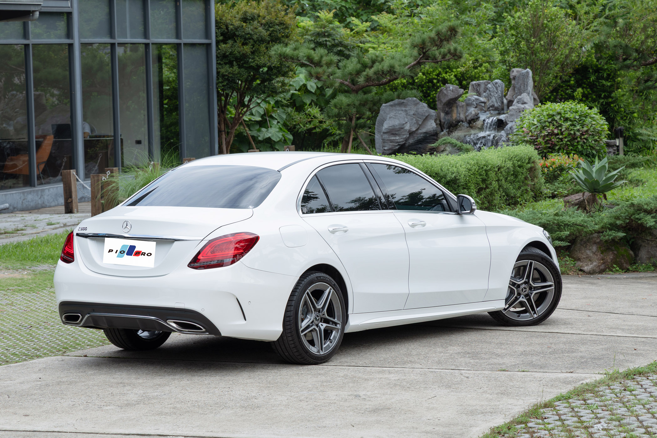 Mercedes-Benz AMG C300