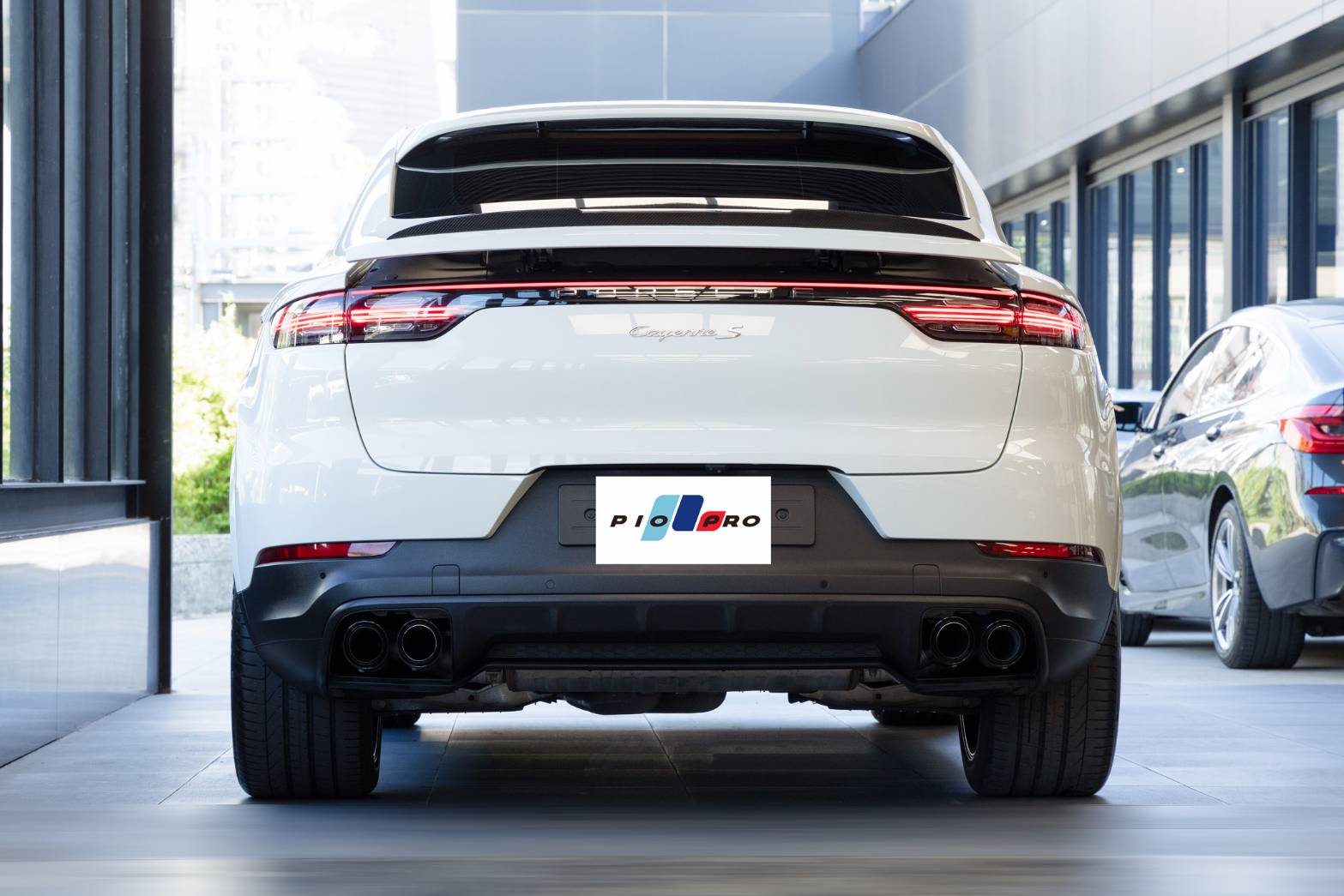 Porsche Cayenne Coupe