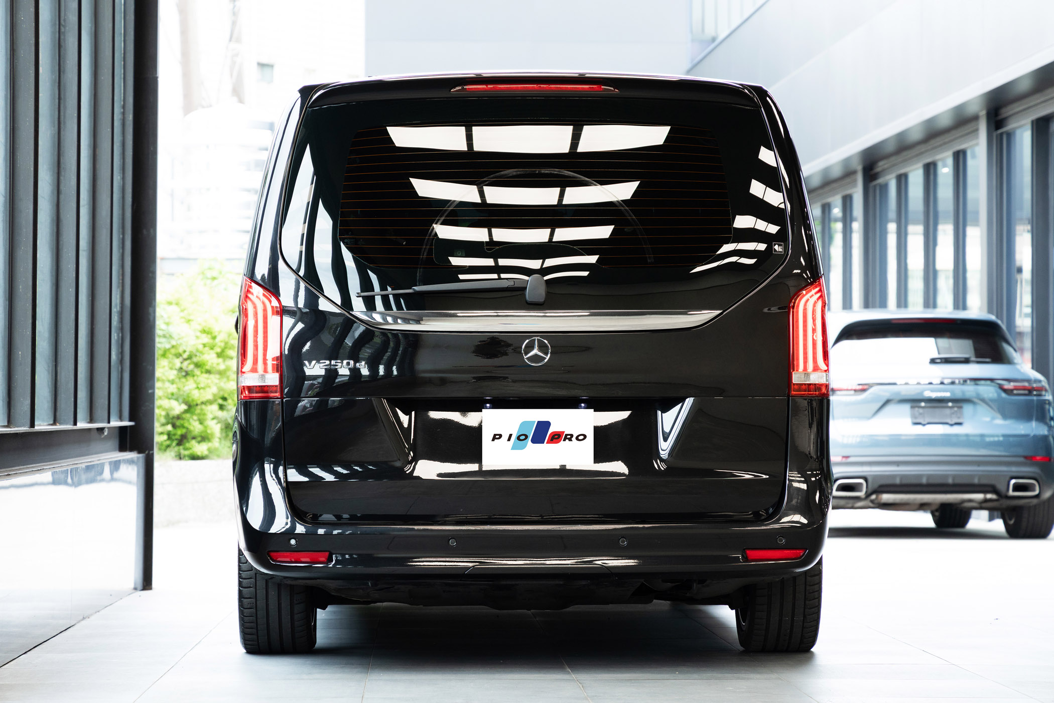 Mercedes-Benz V250d