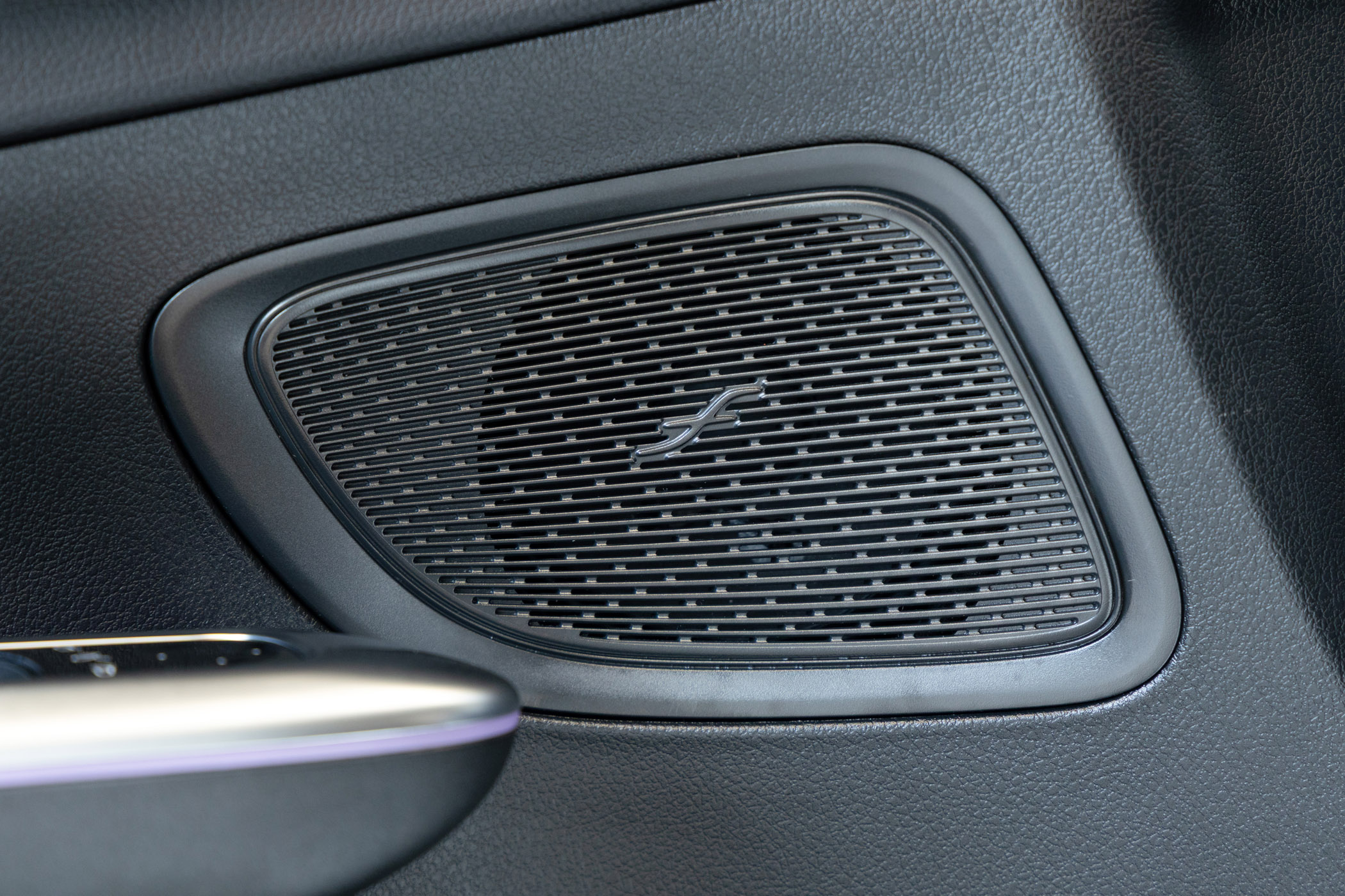 Mercedes-Benz C200