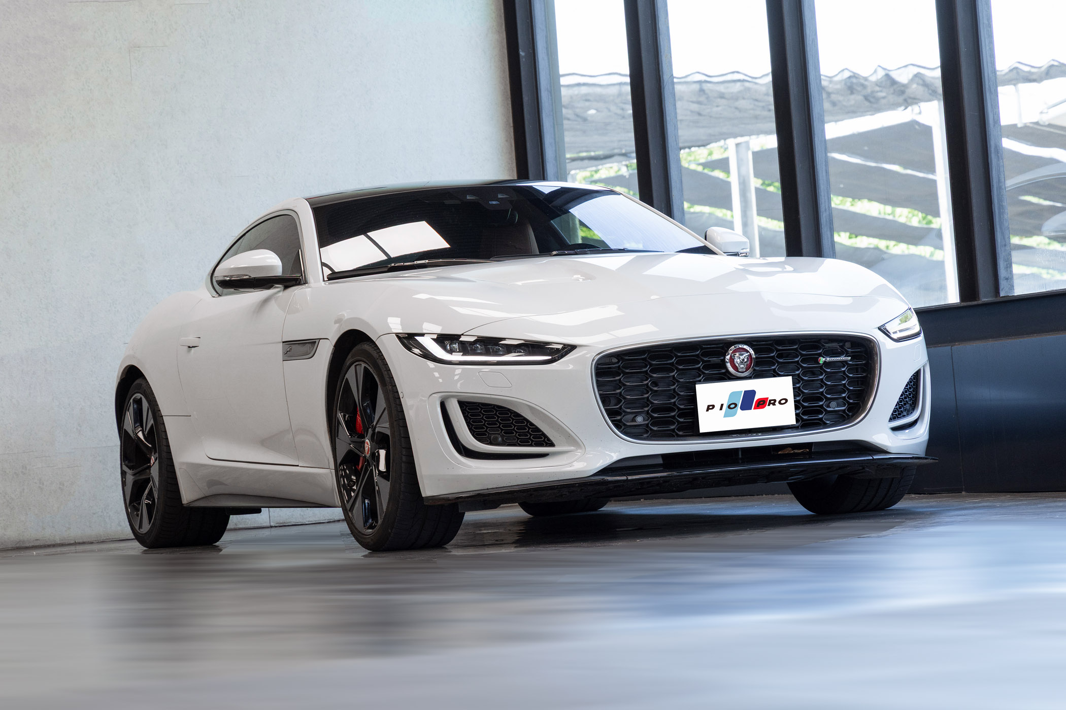 Jaguar F-Type