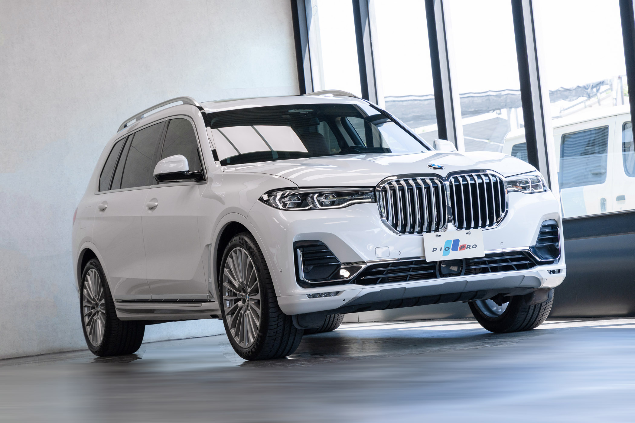 BMW xDrive40i