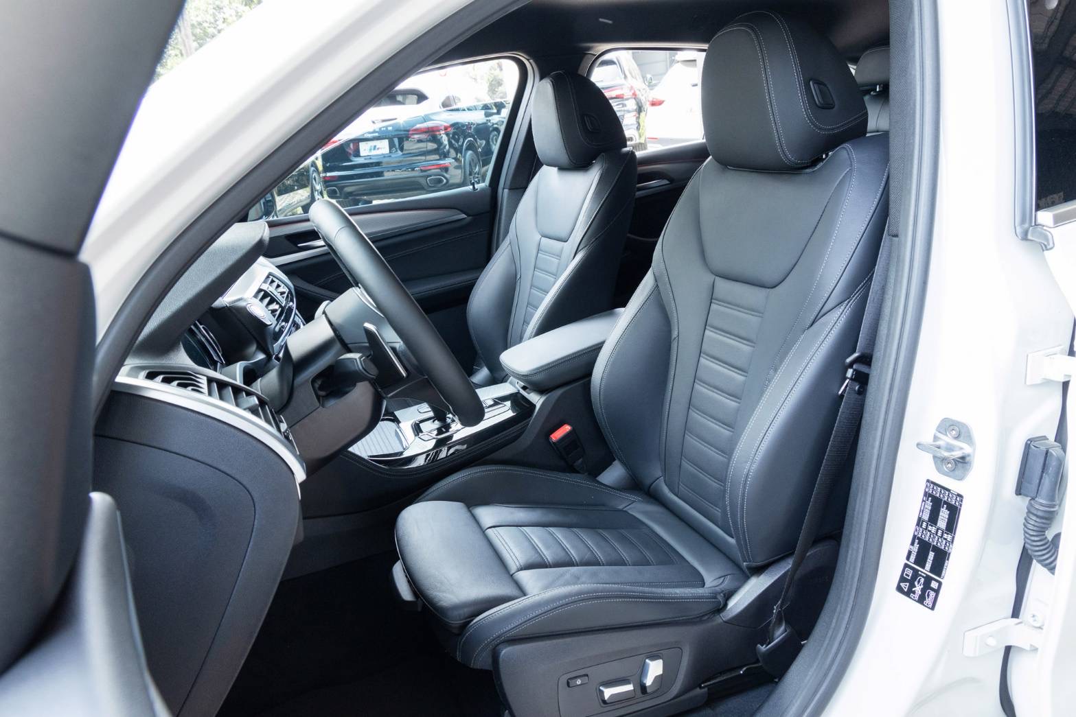 BMW xDrive30i M Sport